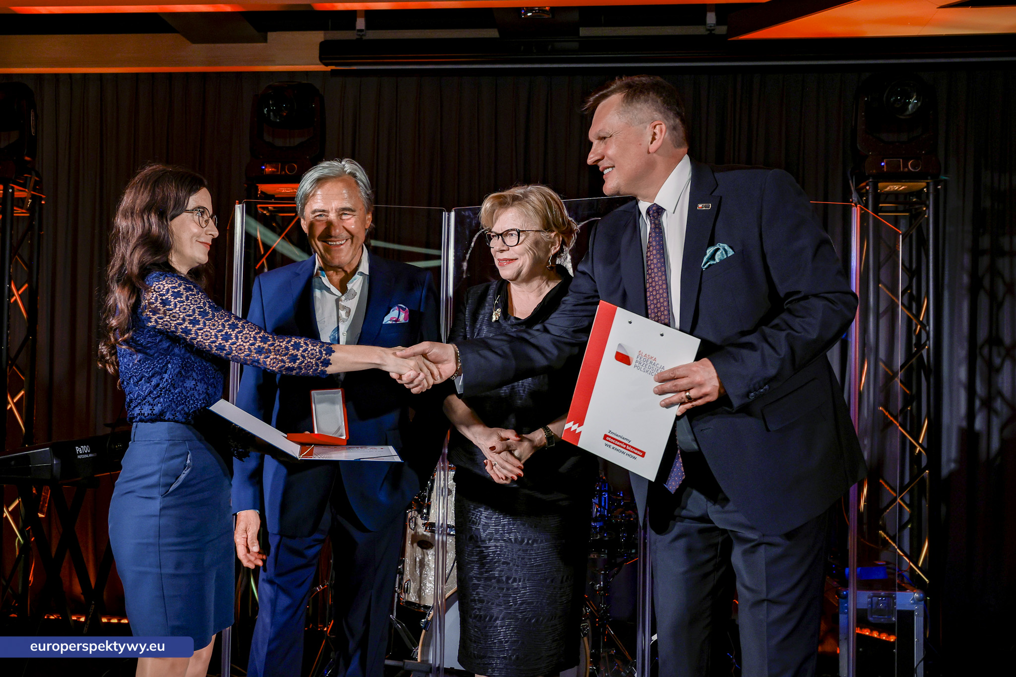 Europerspektywy Medale Firma Odpowiedzialna Społecznie: Śląska Federacja Przedsiębiorców Polskich wyróżnia liderów odpowiedzialnego biznesu