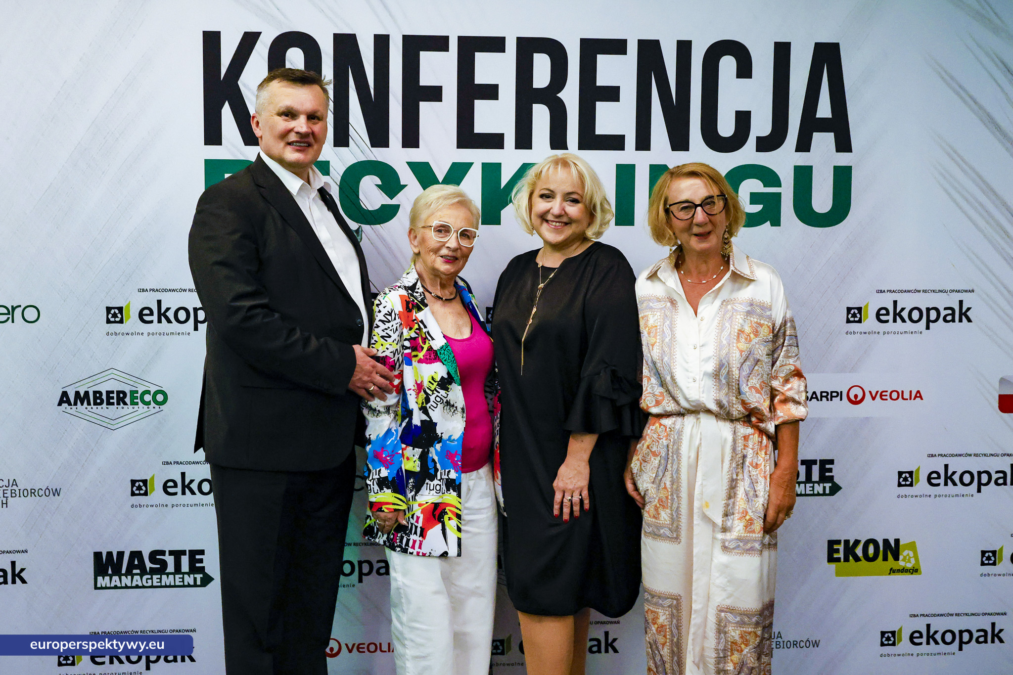 Europerspektywy Medale Firma Odpowiedzialna Społecznie: Śląska Federacja Przedsiębiorców Polskich wyróżnia liderów odpowiedzialnego biznesu