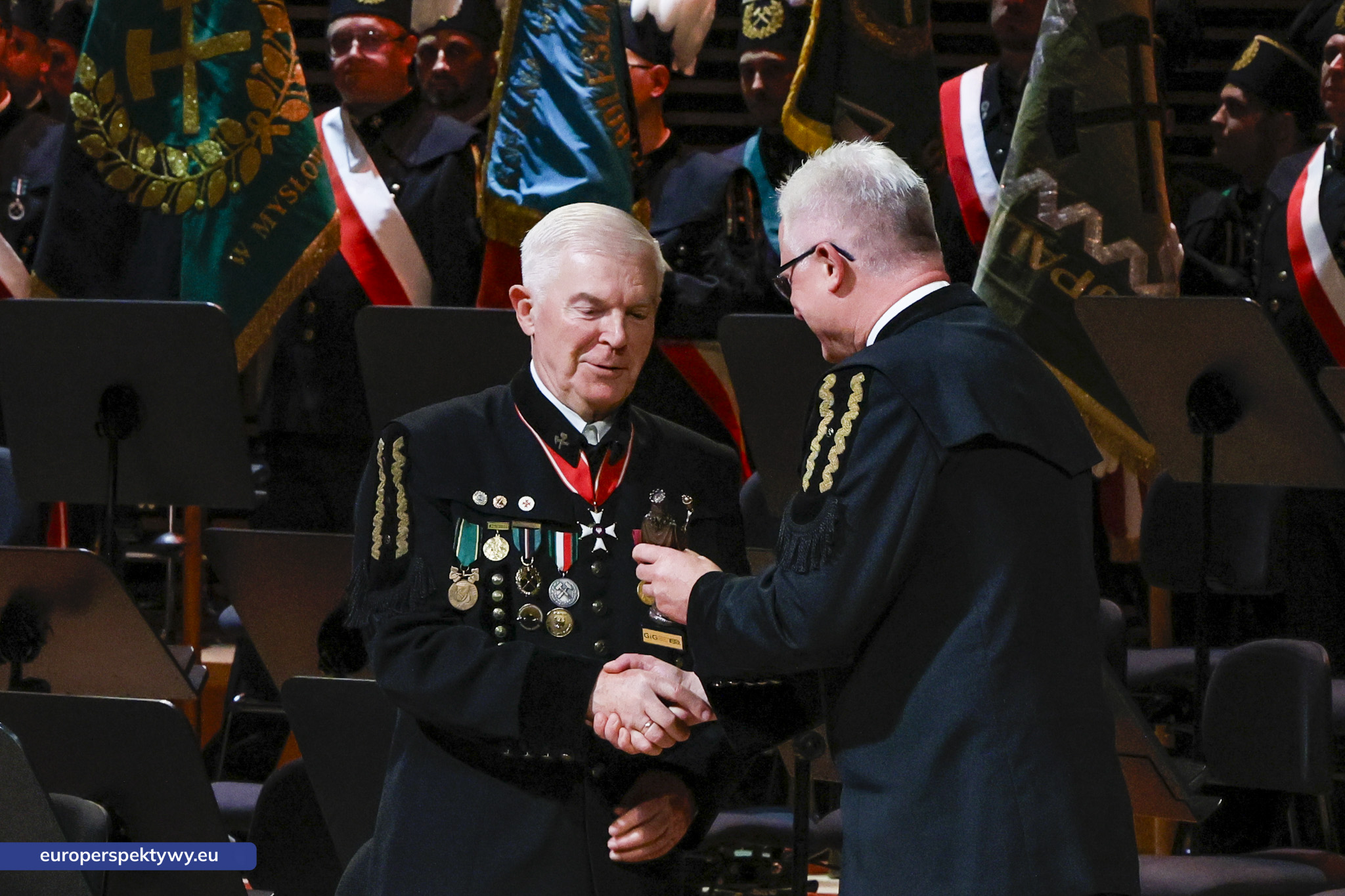 Europerspektywy (167 z 245) Europerspektywy Jubileusz 100-lecia GIG-PIB. Instytut z historią, który buduje przyszłość