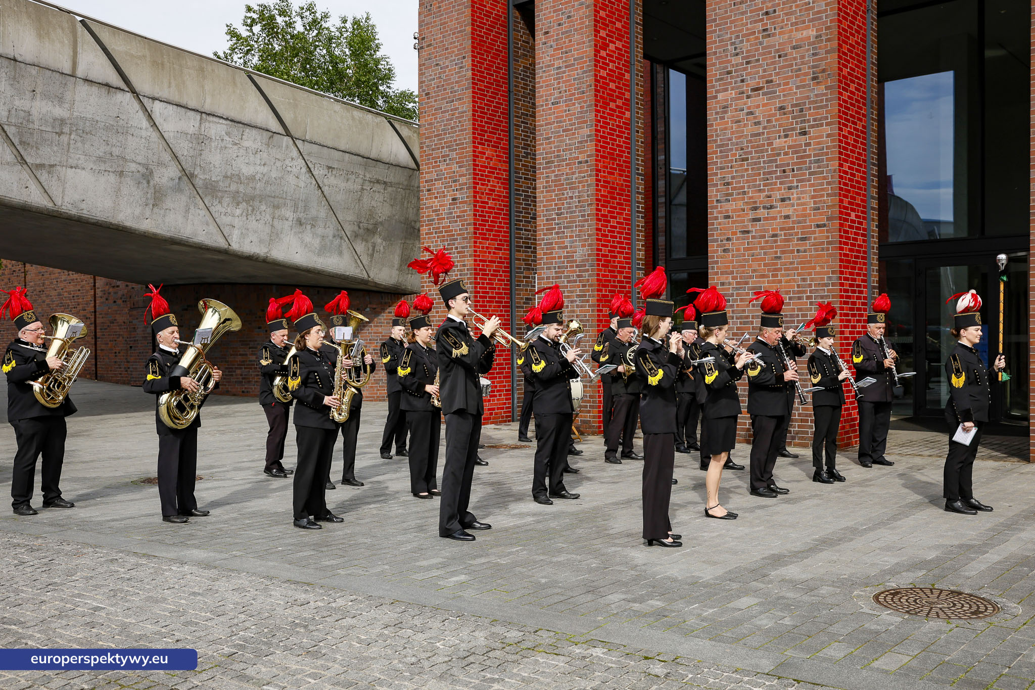 Europerspektywy (2 z 245) Europerspektywy Jubileusz 100-lecia GIG-PIB. Instytut z historią, który buduje przyszłość