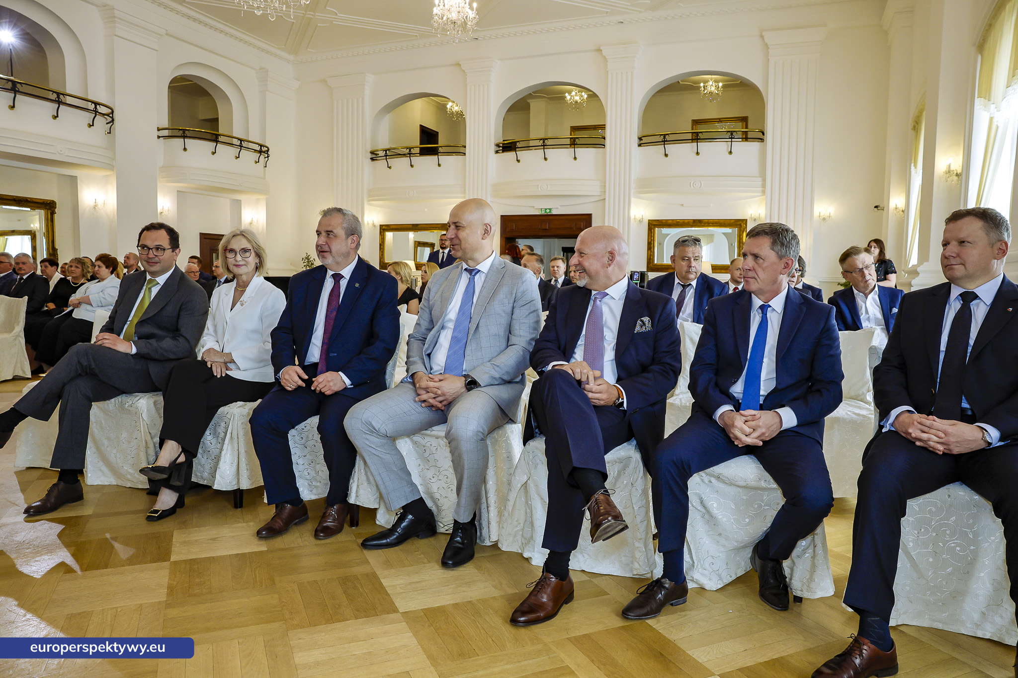 Europerspektywy (2 z 333)