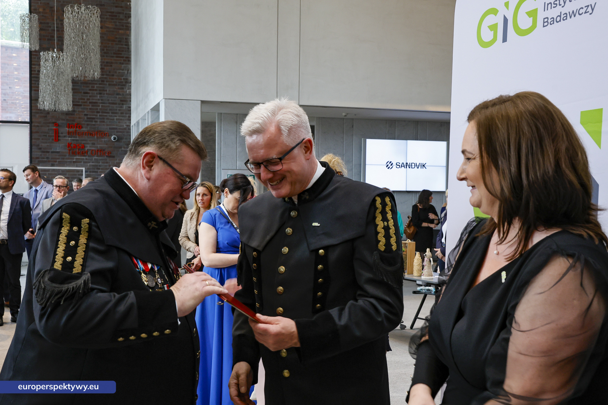 Europerspektywy (35 z 245) Europerspektywy Jubileusz 100-lecia GIG-PIB. Instytut z historią, który buduje przyszłość