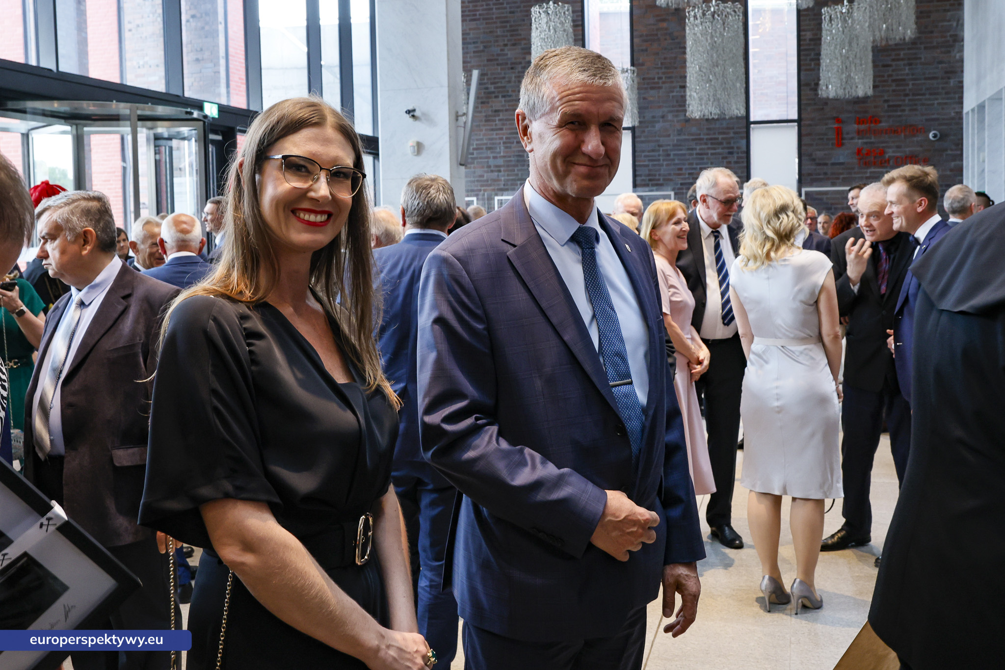 Europerspektywy (40 z 245) Europerspektywy Jubileusz 100-lecia GIG-PIB. Instytut z historią, który buduje przyszłość