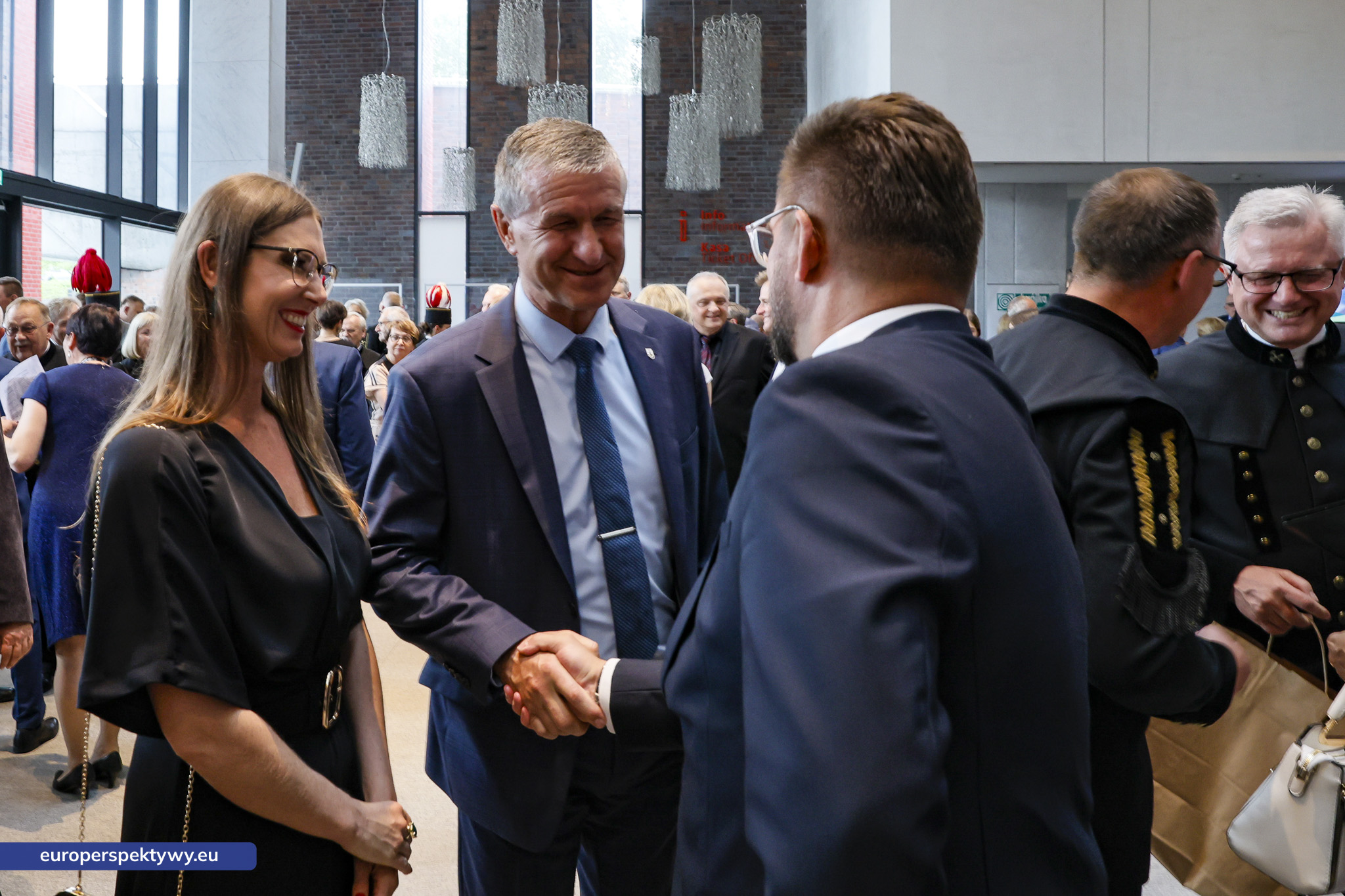 Europerspektywy (41 z 245) Europerspektywy Jubileusz 100-lecia GIG-PIB. Instytut z historią, który buduje przyszłość