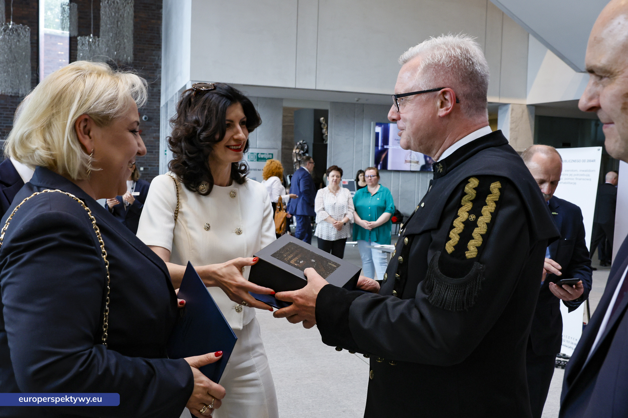 Europerspektywy (82 z 245) Europerspektywy Jubileusz 100-lecia GIG-PIB. Instytut z historią, który buduje przyszłość