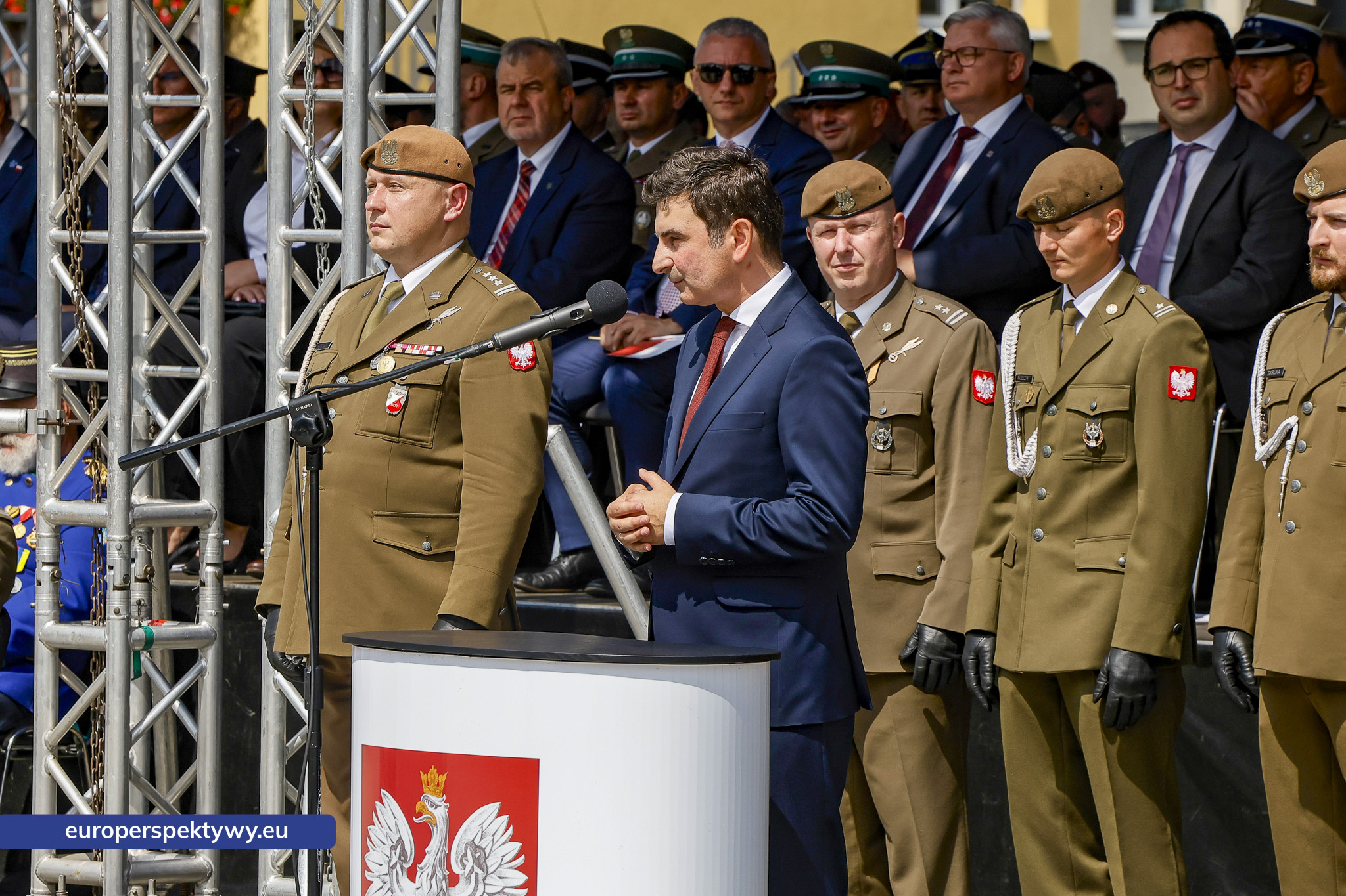 Europerspektywy-124 Europerspektywy Wojewódzkie Obchody Święta Wojska Polskiego w Katowicach – defilada, apel i piknik militarny