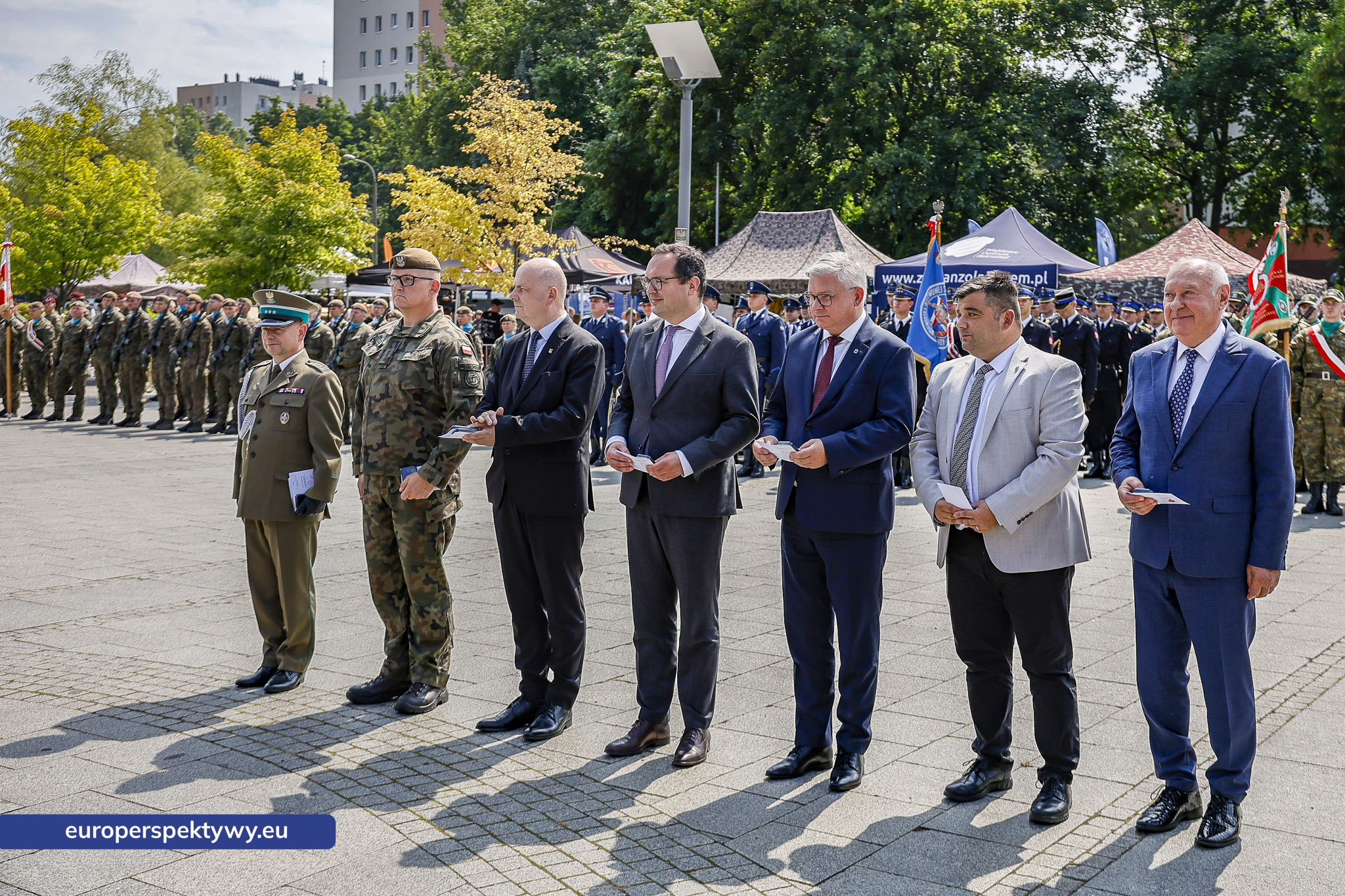 Europerspektywy-182 Europerspektywy Wojewódzkie Obchody Święta Wojska Polskiego w Katowicach – defilada, apel i piknik militarny
