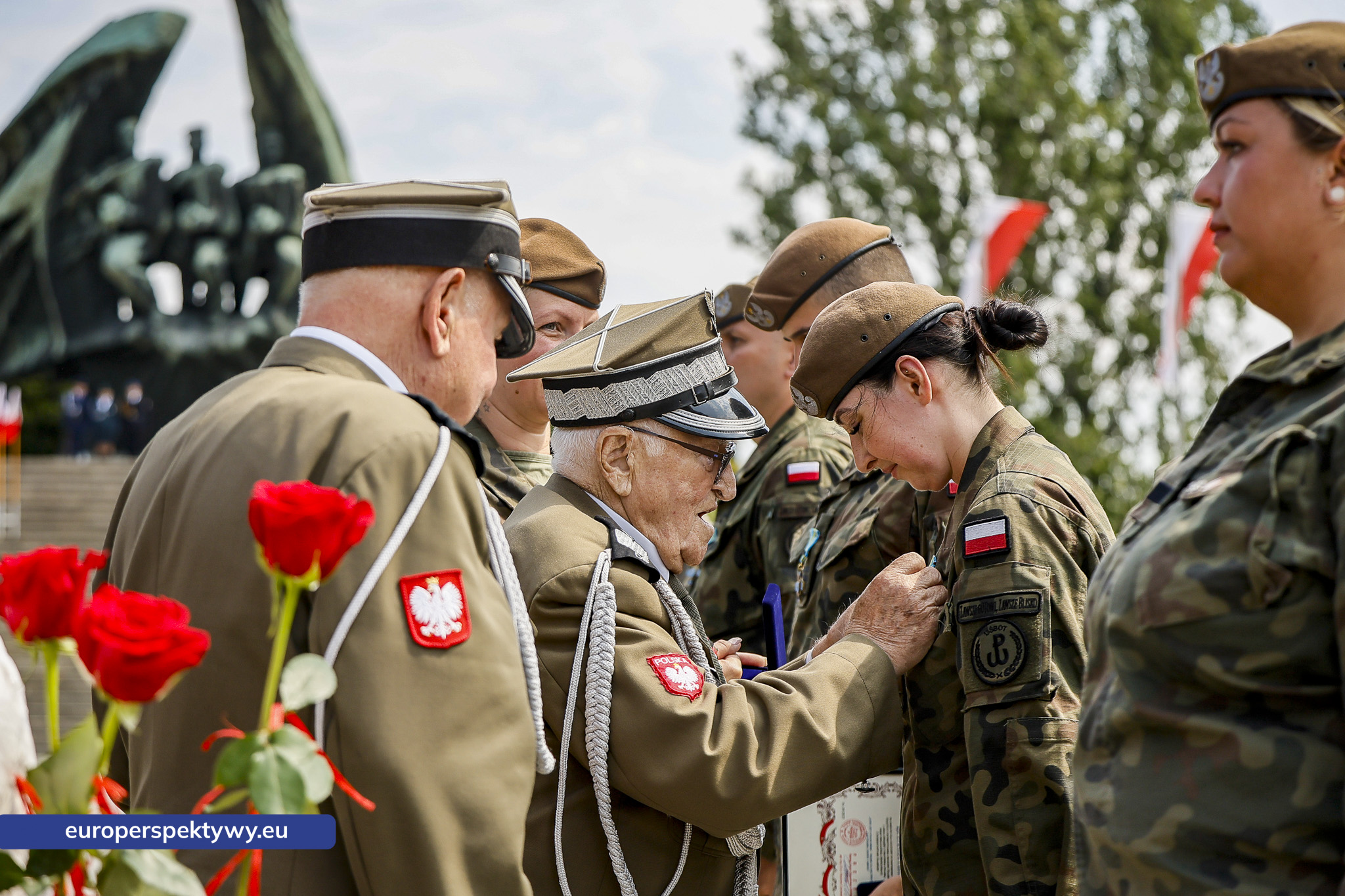 Europerspektywy-208 Europerspektywy Wojewódzkie Obchody Święta Wojska Polskiego w Katowicach – defilada, apel i piknik militarny