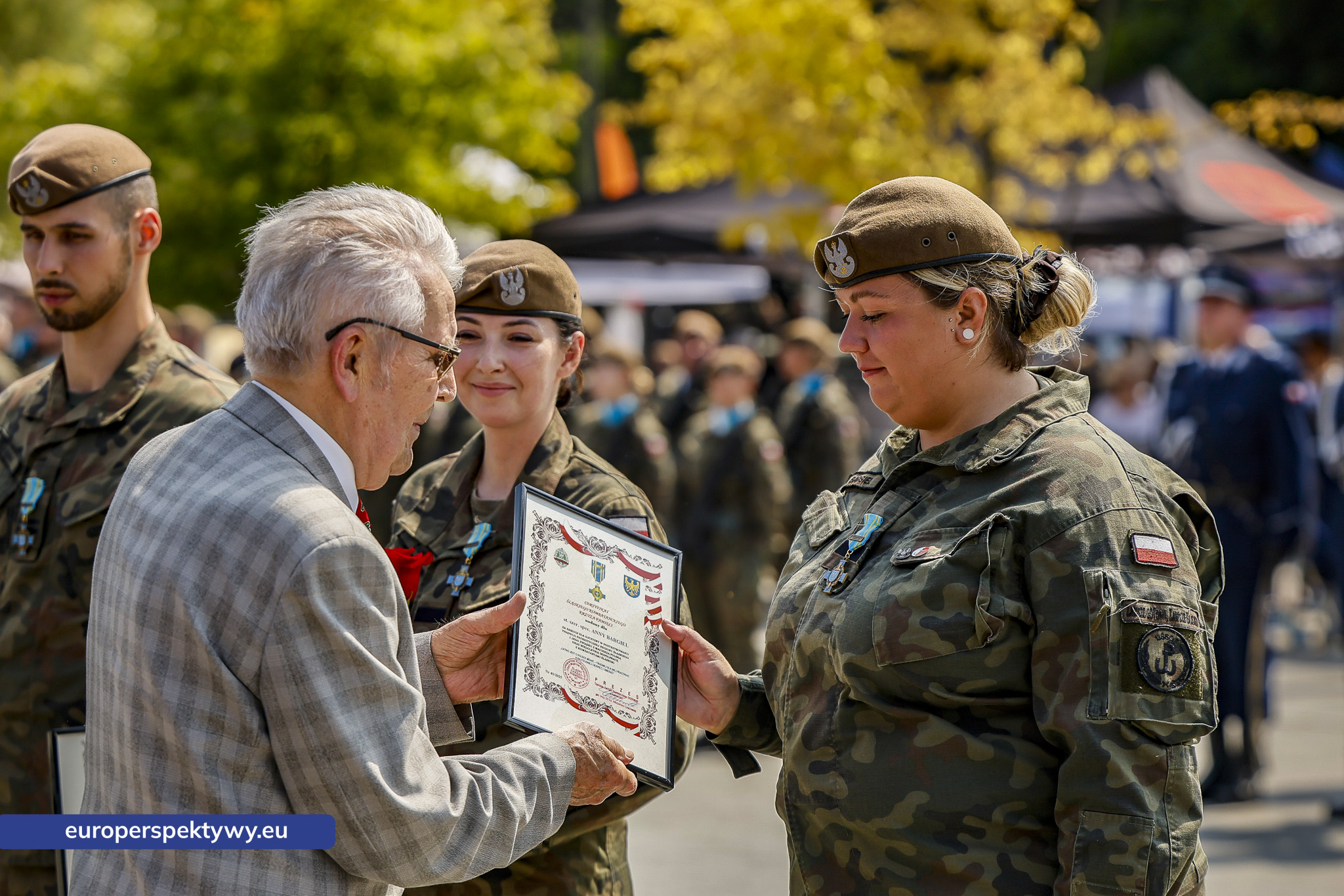 Europerspektywy-211 Europerspektywy Wojewódzkie Obchody Święta Wojska Polskiego w Katowicach – defilada, apel i piknik militarny
