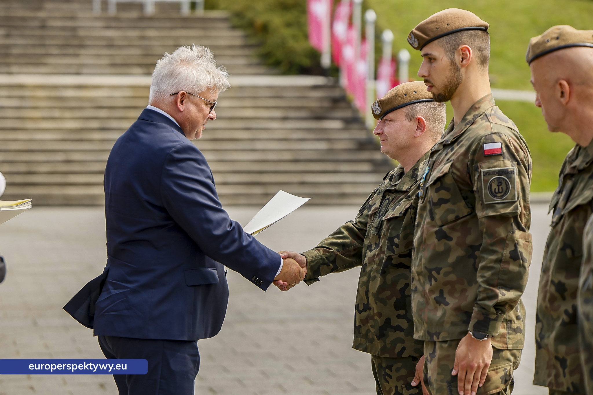 Europerspektywy-248 Europerspektywy Wojewódzkie Obchody Święta Wojska Polskiego w Katowicach – defilada, apel i piknik militarny