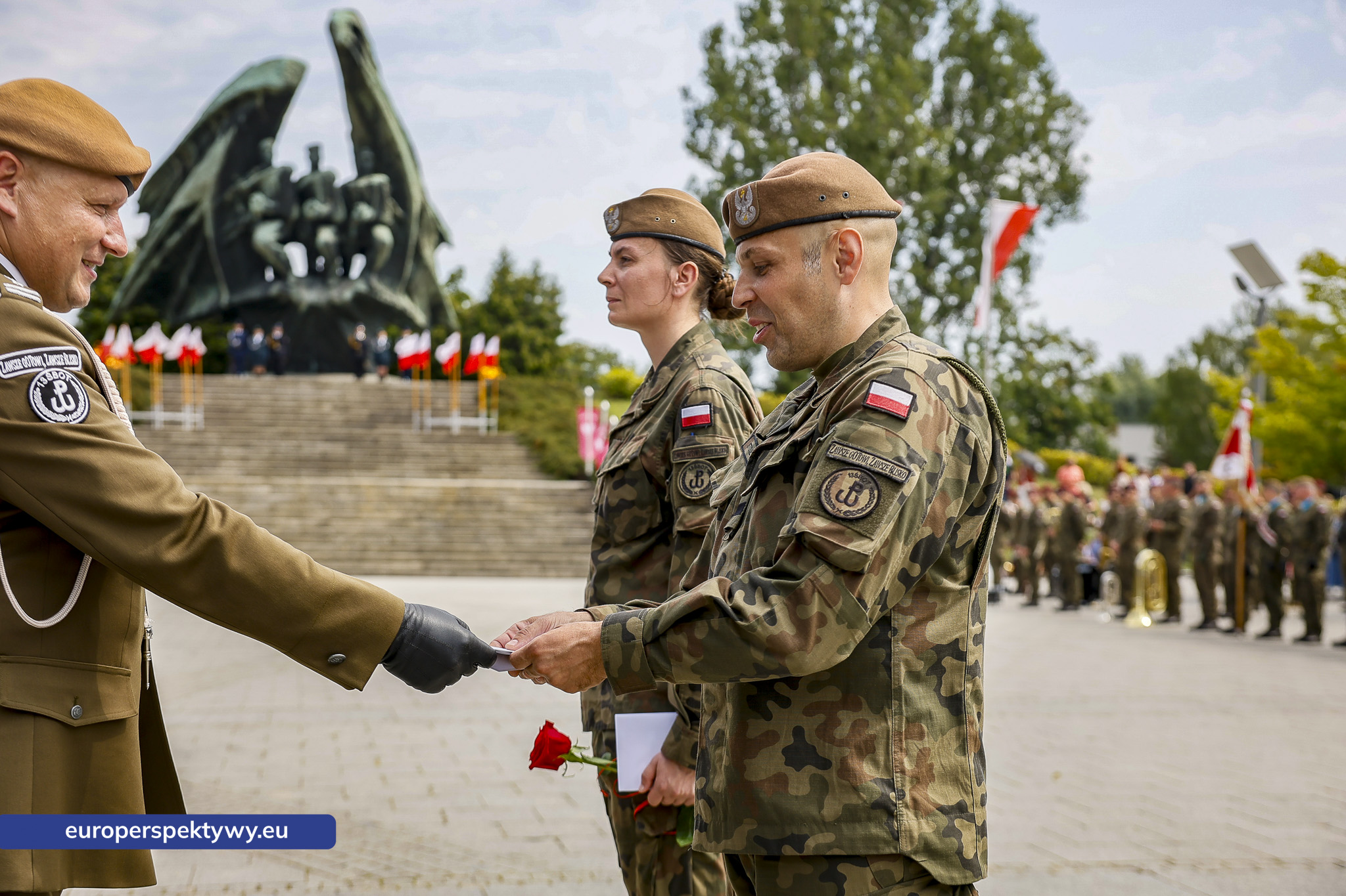 Europerspektywy-275 Europerspektywy Wojewódzkie Obchody Święta Wojska Polskiego w Katowicach – defilada, apel i piknik militarny