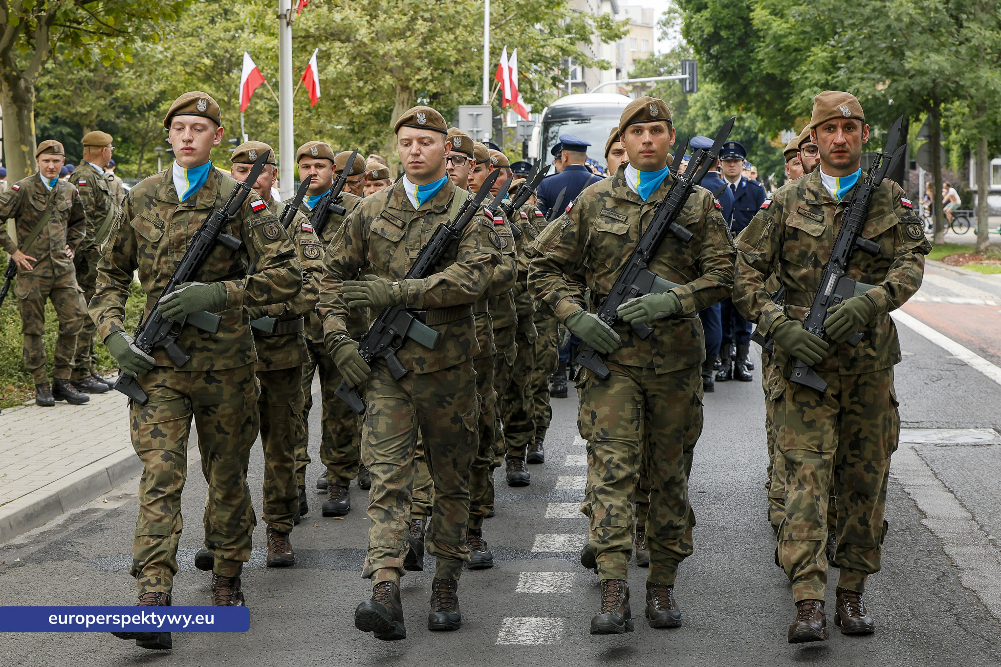 Europerspektywy Wojewódzkie Obchody Święta Wojska Polskiego w Katowicach – defilada, apel i piknik militarny