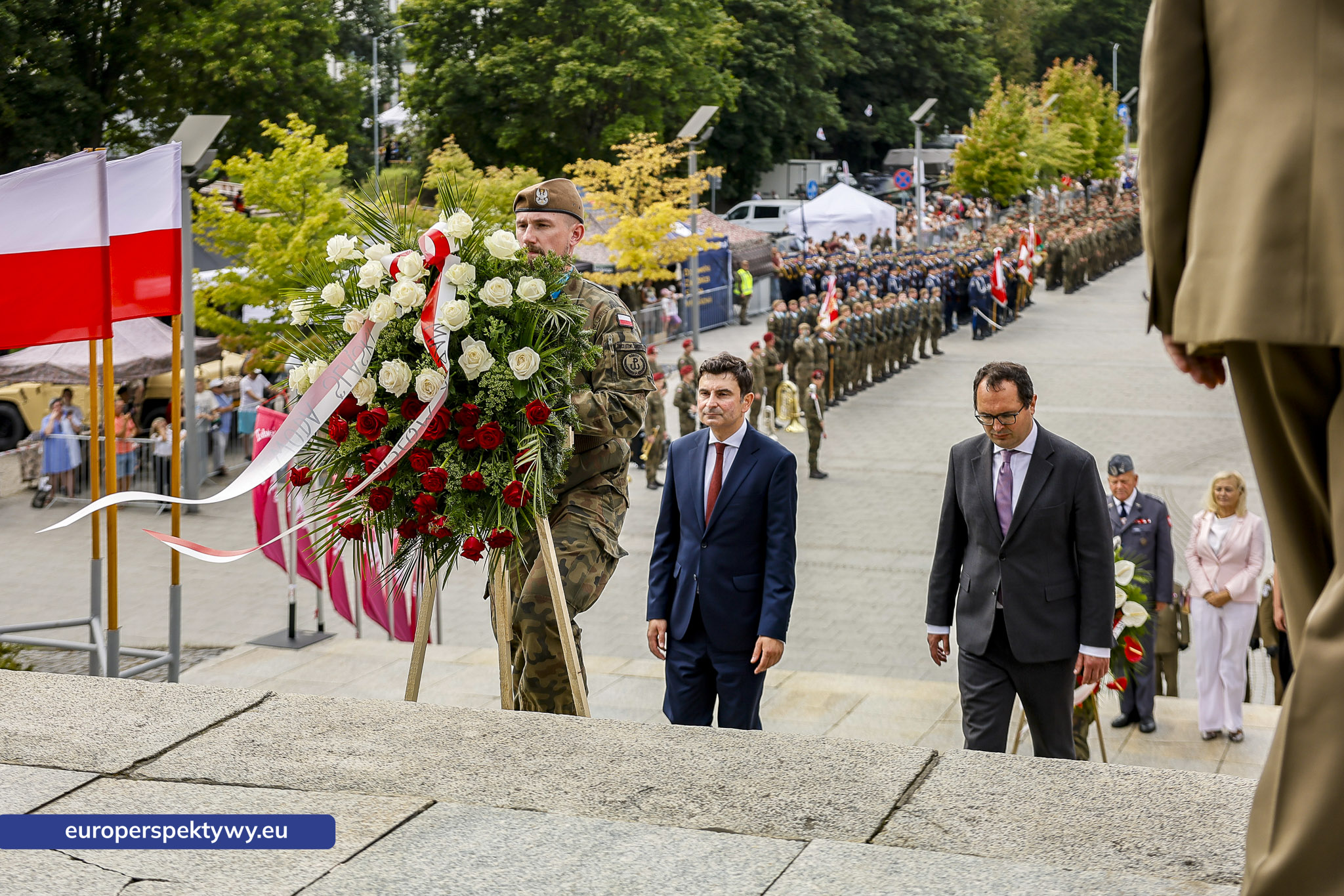 Europerspektywy-329 Europerspektywy Wojewódzkie Obchody Święta Wojska Polskiego w Katowicach – defilada, apel i piknik militarny