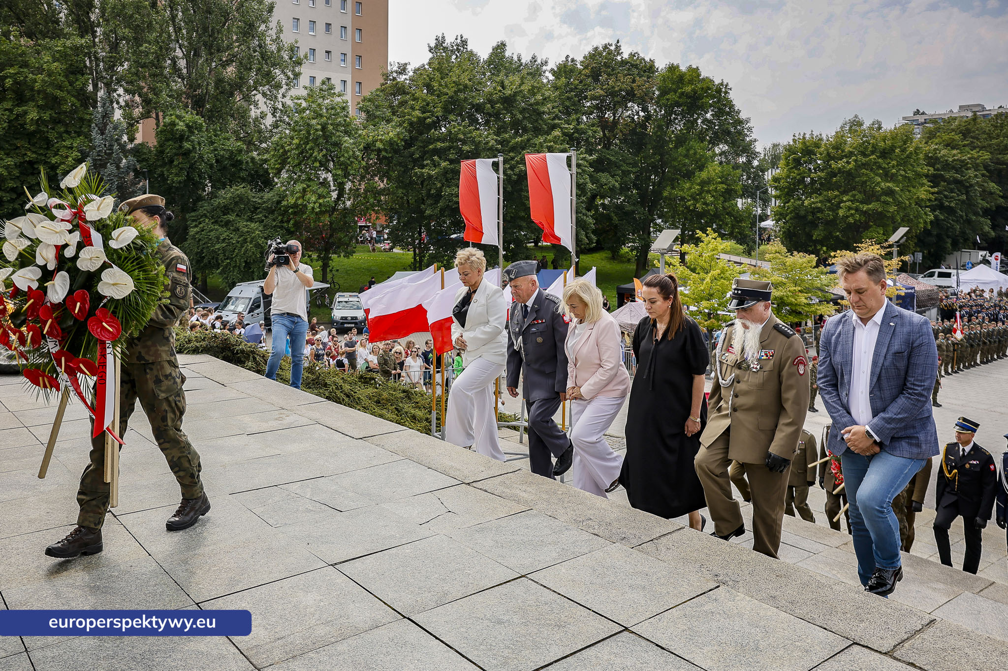 Europerspektywy-339 Europerspektywy Wojewódzkie Obchody Święta Wojska Polskiego w Katowicach – defilada, apel i piknik militarny