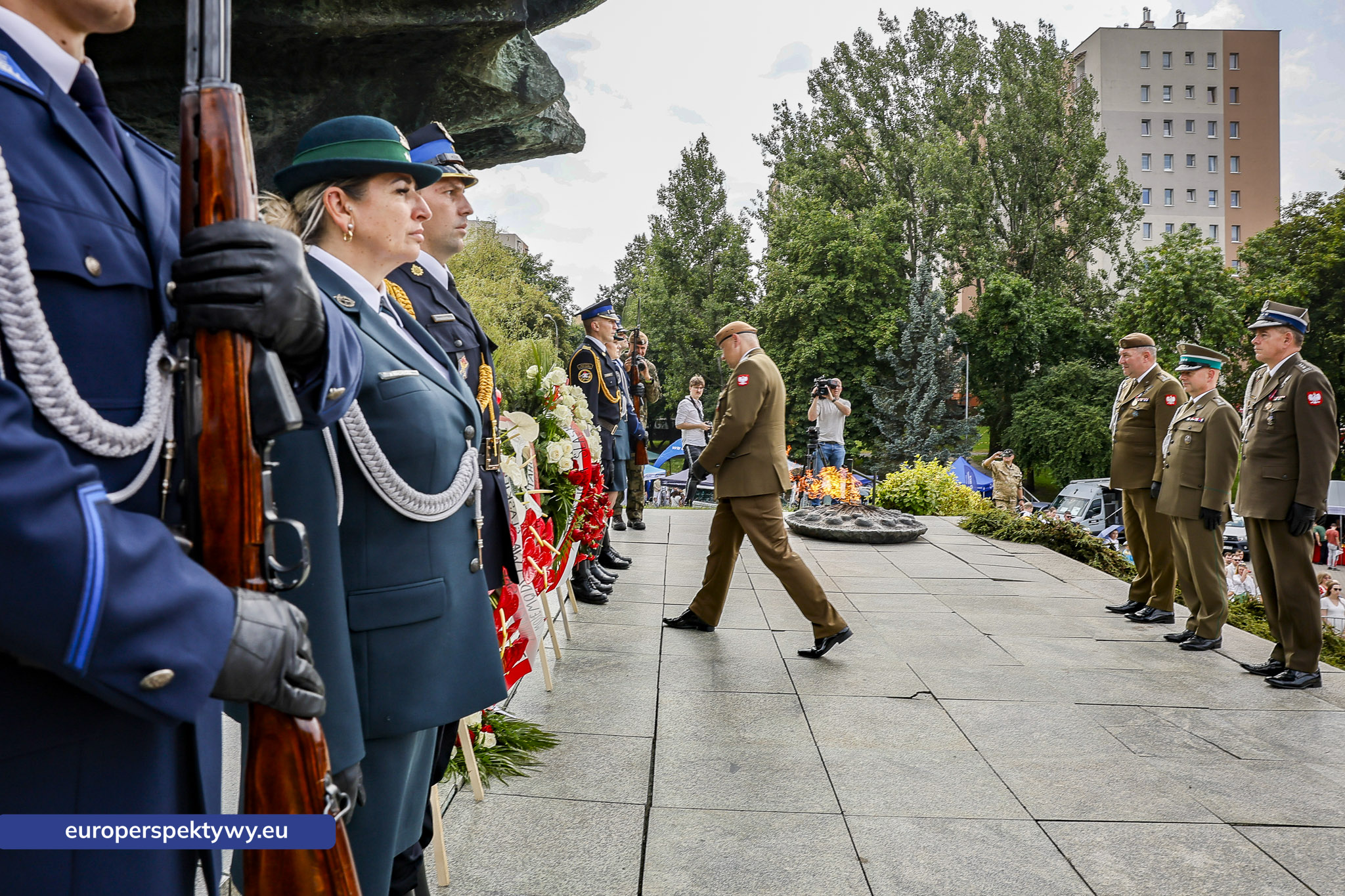 Europerspektywy-345 Europerspektywy Wojewódzkie Obchody Święta Wojska Polskiego w Katowicach – defilada, apel i piknik militarny