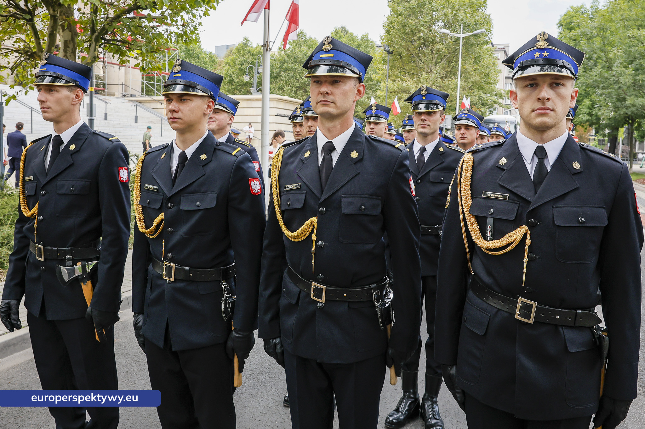 Europerspektywy Wojewódzkie Obchody Święta Wojska Polskiego w Katowicach – defilada, apel i piknik militarny