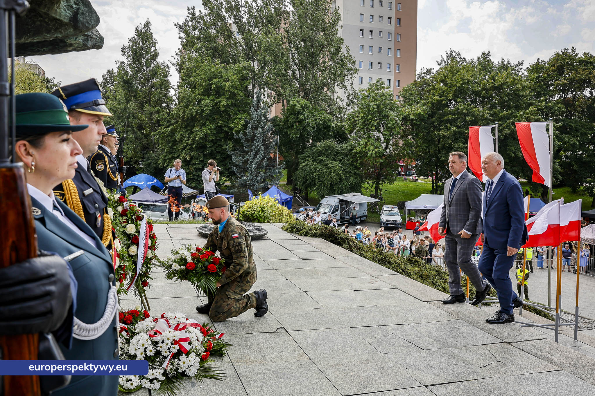 Europerspektywy-363 Europerspektywy Wojewódzkie Obchody Święta Wojska Polskiego w Katowicach – defilada, apel i piknik militarny
