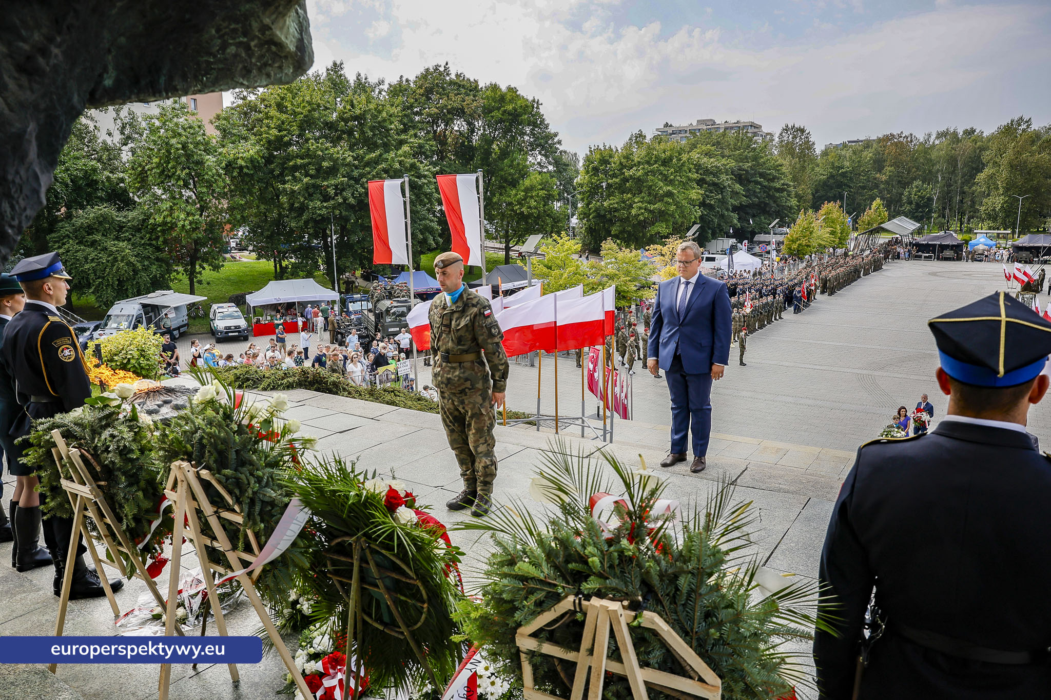 Europerspektywy-364 Europerspektywy Wojewódzkie Obchody Święta Wojska Polskiego w Katowicach – defilada, apel i piknik militarny