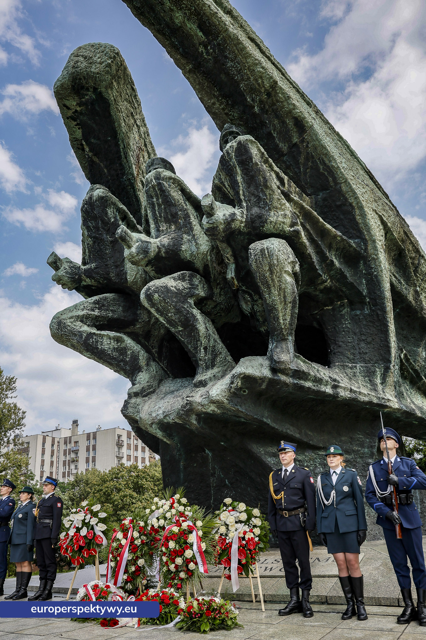 Europerspektywy-368 Europerspektywy Wojewódzkie Obchody Święta Wojska Polskiego w Katowicach – defilada, apel i piknik militarny