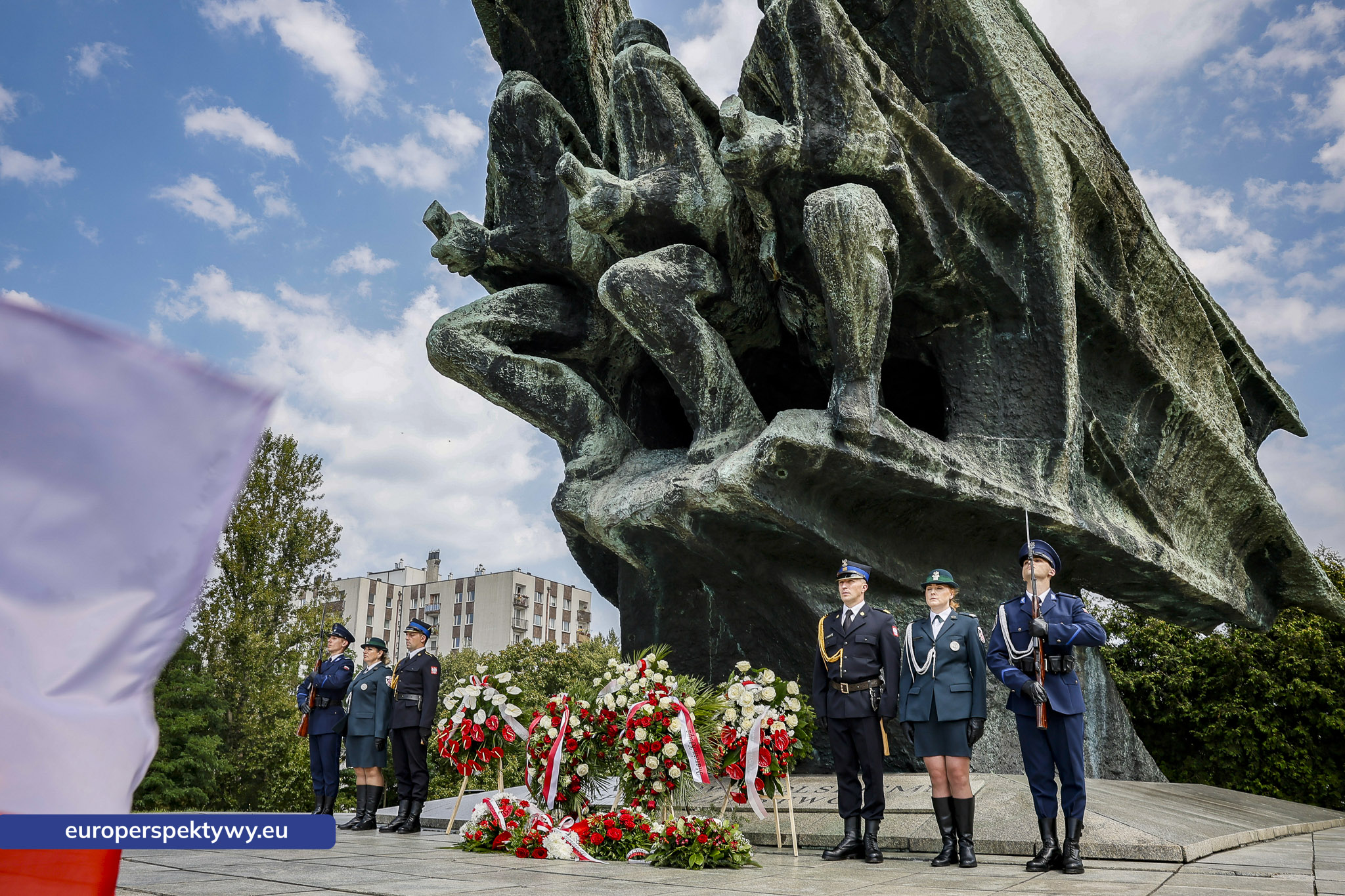Europerspektywy-369 Europerspektywy Wojewódzkie Obchody Święta Wojska Polskiego w Katowicach – defilada, apel i piknik militarny