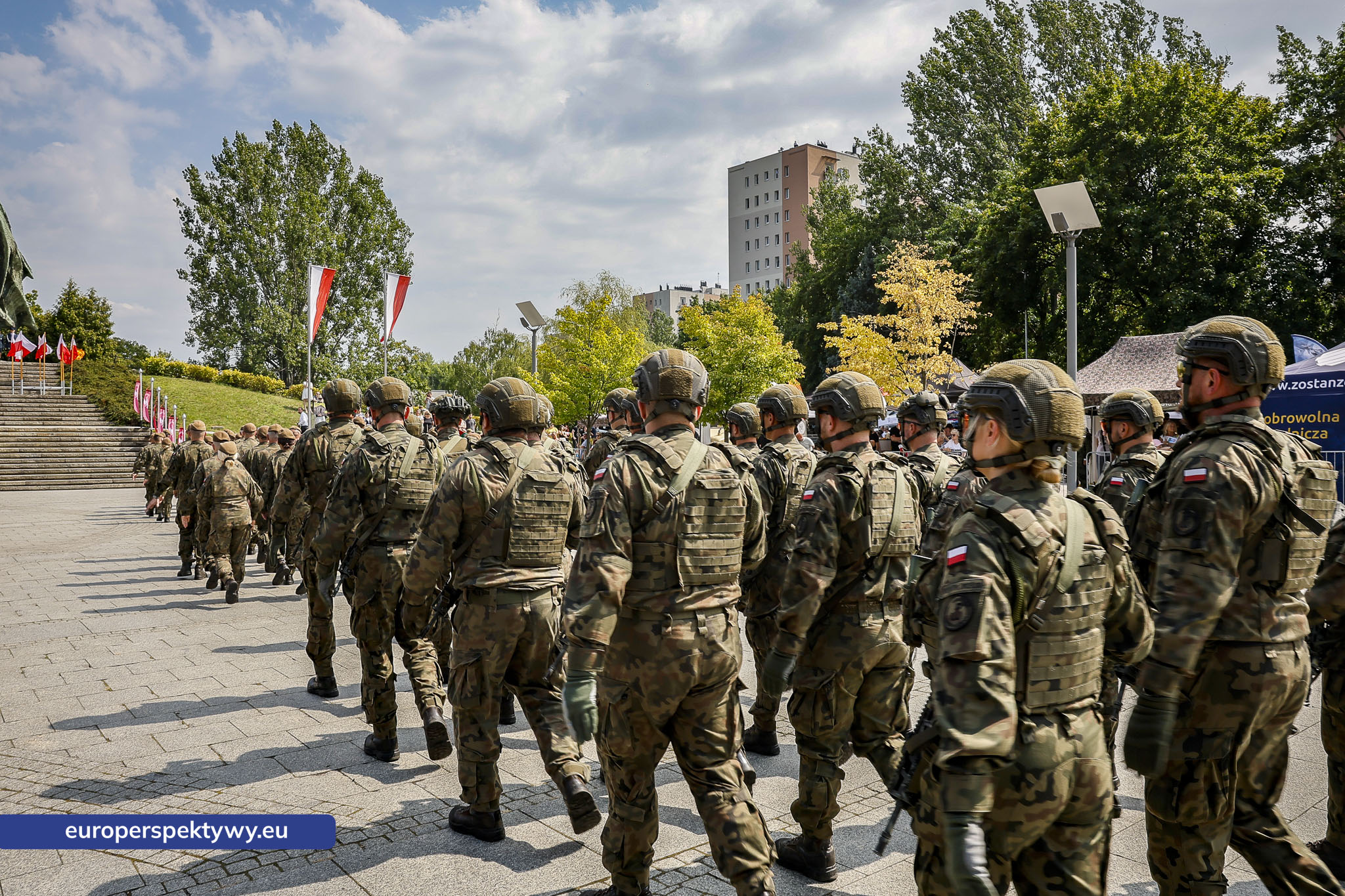 Europerspektywy-374 Europerspektywy Wojewódzkie Obchody Święta Wojska Polskiego w Katowicach – defilada, apel i piknik militarny