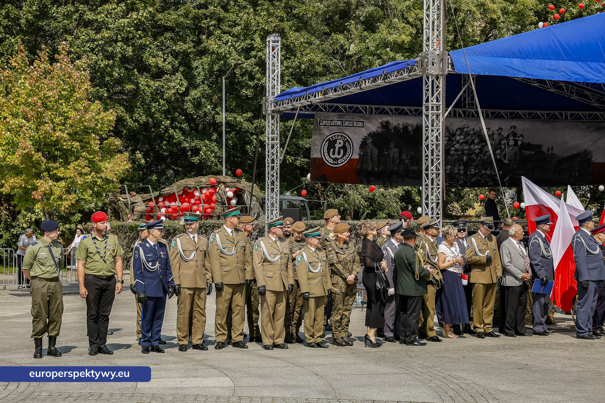 Europerspektywy-383 Europerspektywy Wojewódzkie Obchody Święta Wojska Polskiego w Katowicach – defilada, apel i piknik militarny