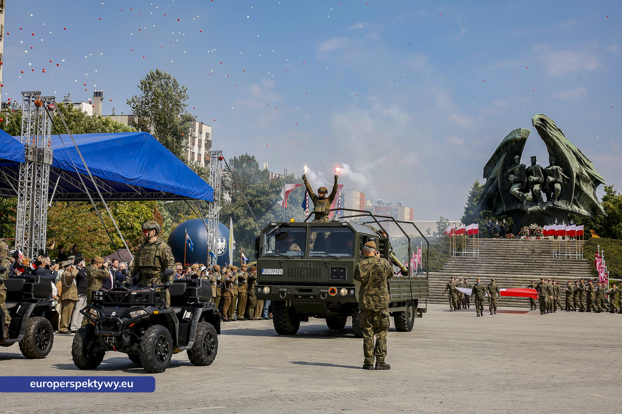 Europerspektywy-385 Europerspektywy Wojewódzkie Obchody Święta Wojska Polskiego w Katowicach – defilada, apel i piknik militarny