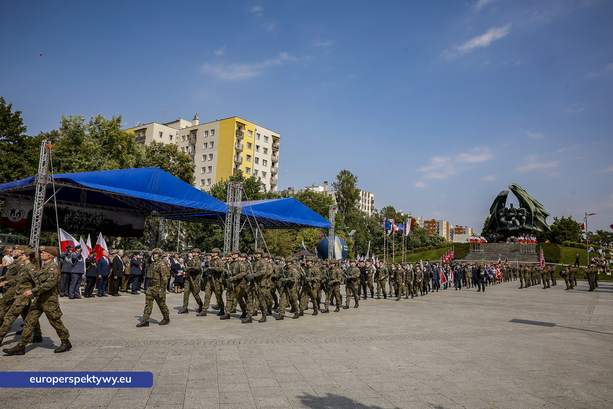 Europerspektywy-394 Europerspektywy Wojewódzkie Obchody Święta Wojska Polskiego w Katowicach – defilada, apel i piknik militarny