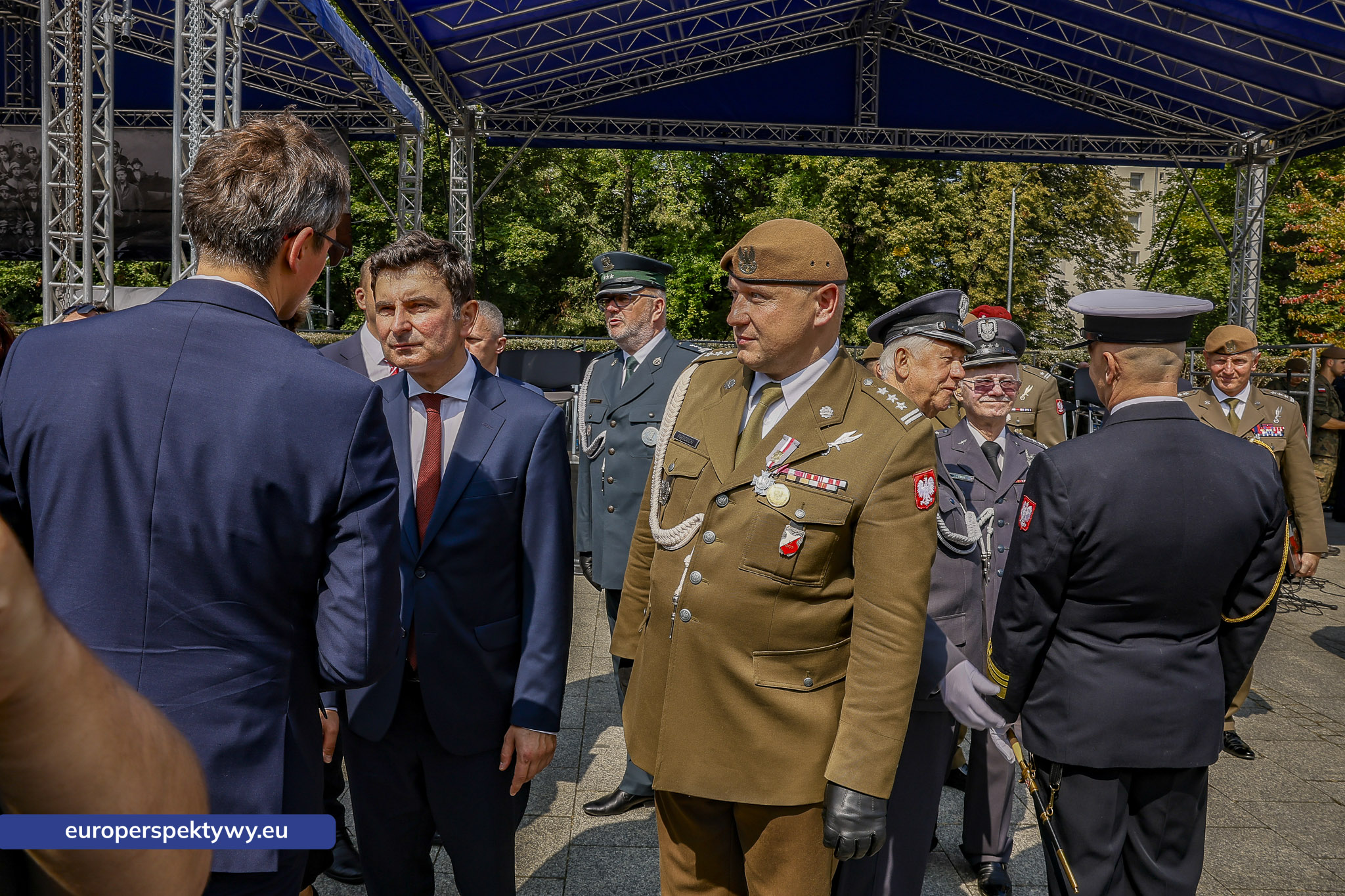 Europerspektywy-406 Europerspektywy Wojewódzkie Obchody Święta Wojska Polskiego w Katowicach – defilada, apel i piknik militarny