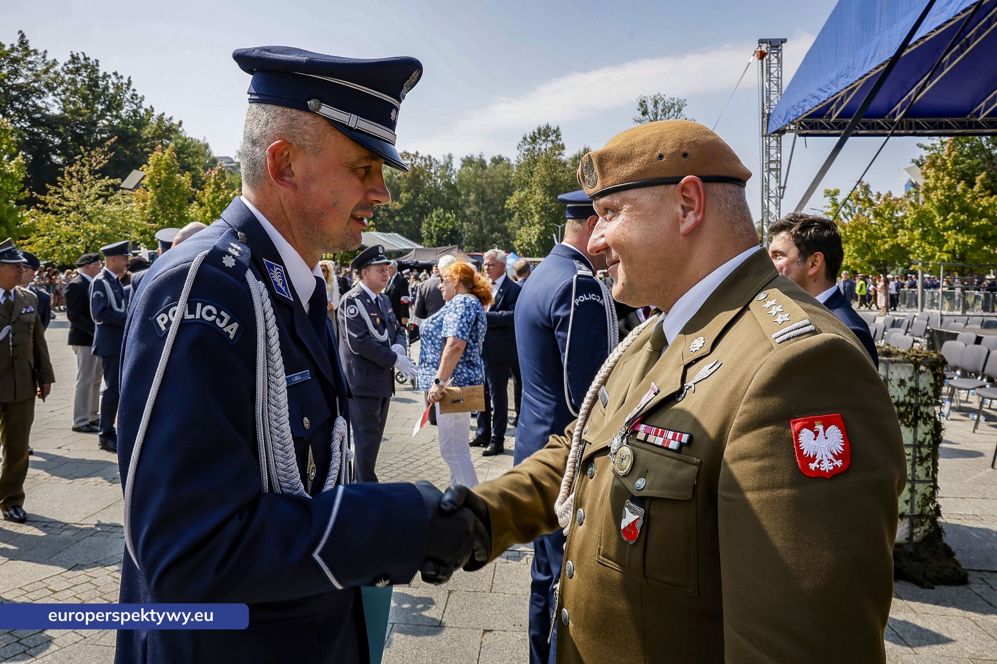 Europerspektywy-417 Europerspektywy Wojewódzkie Obchody Święta Wojska Polskiego w Katowicach – defilada, apel i piknik militarny
