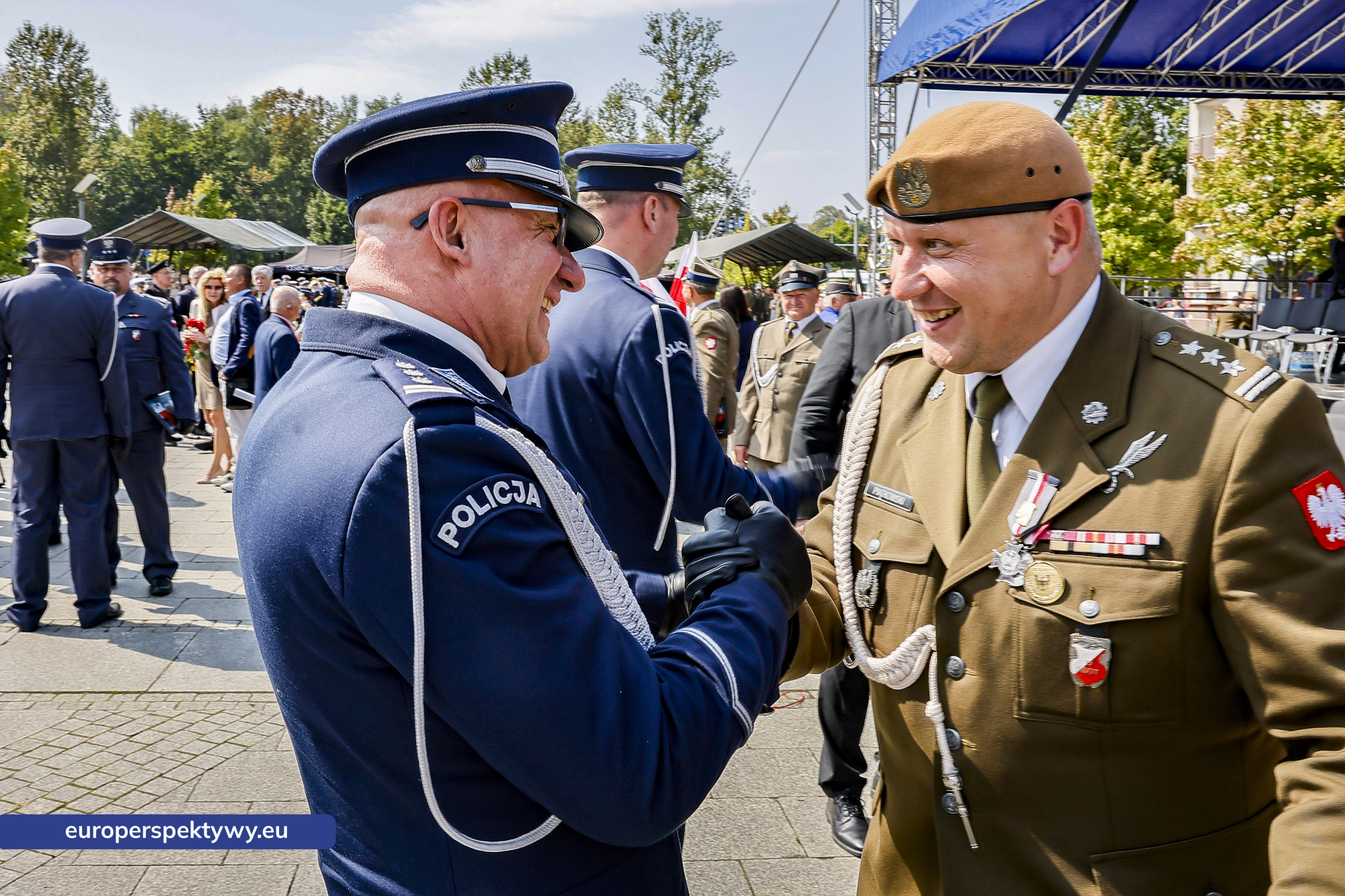 Europerspektywy-421 Europerspektywy Wojewódzkie Obchody Święta Wojska Polskiego w Katowicach – defilada, apel i piknik militarny