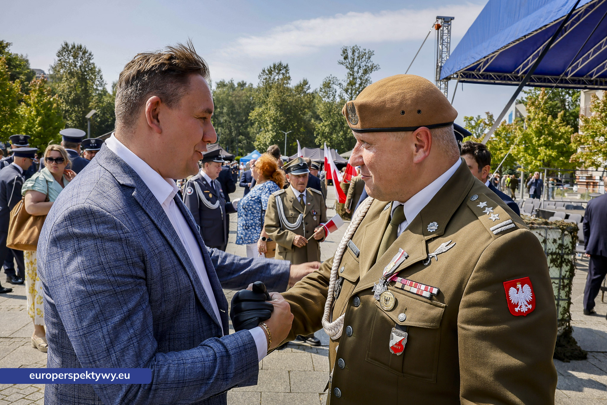 Europerspektywy-422 Europerspektywy Wojewódzkie Obchody Święta Wojska Polskiego w Katowicach – defilada, apel i piknik militarny