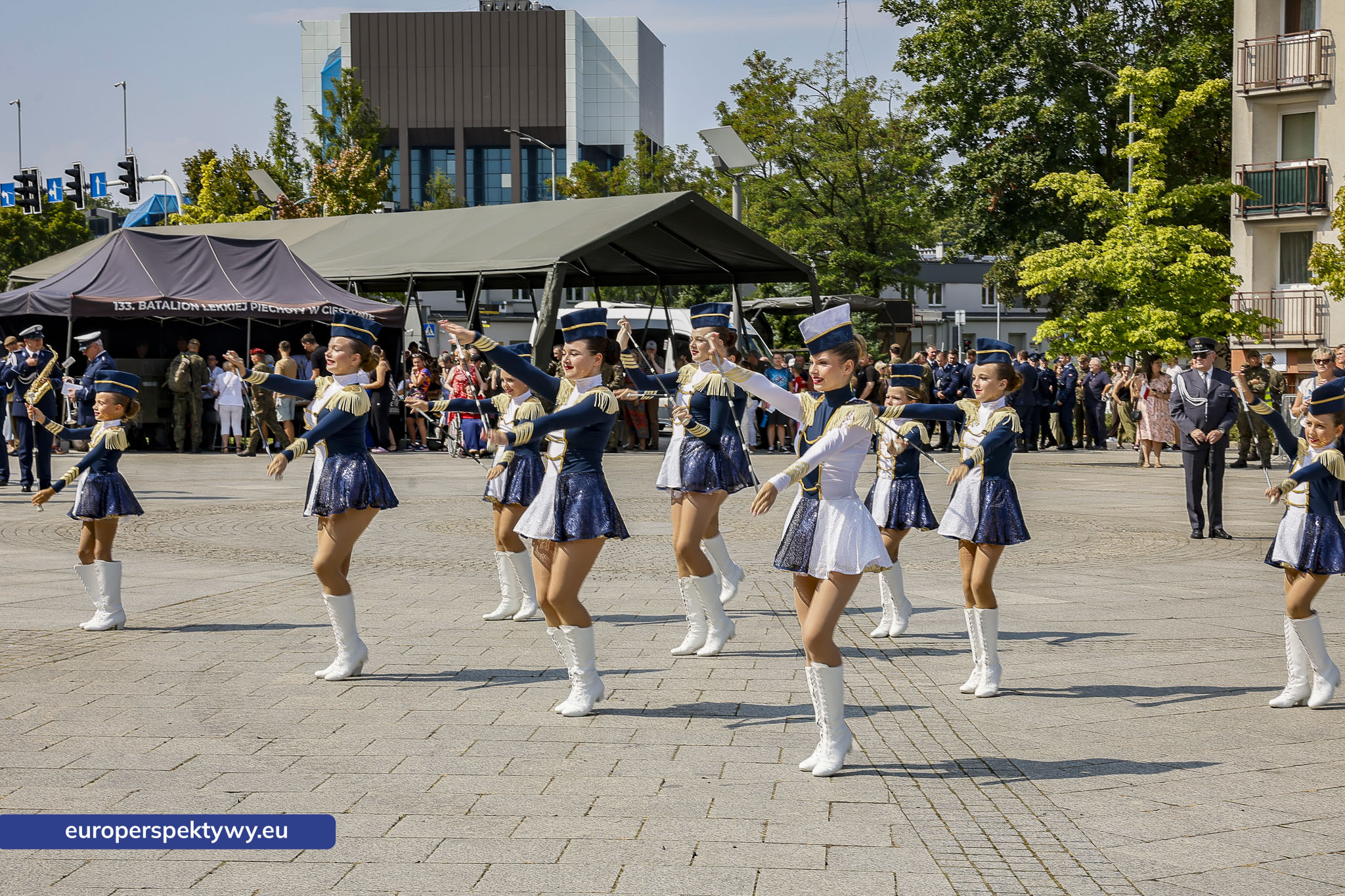Europerspektywy-423 Europerspektywy Wojewódzkie Obchody Święta Wojska Polskiego w Katowicach – defilada, apel i piknik militarny
