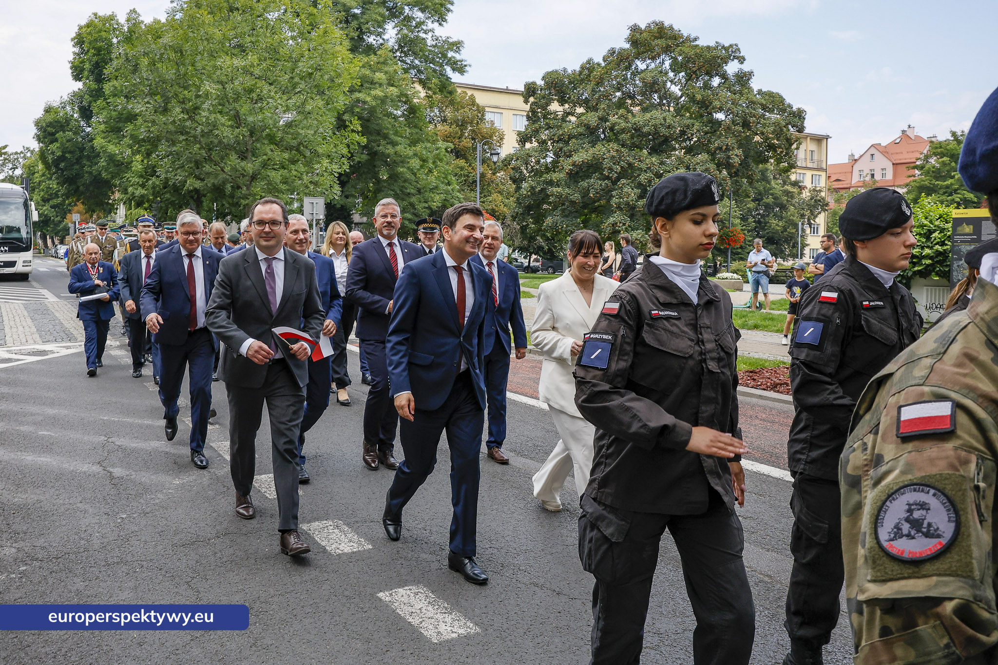Europerspektywy-53 Europerspektywy Wojewódzkie Obchody Święta Wojska Polskiego w Katowicach – defilada, apel i piknik militarny