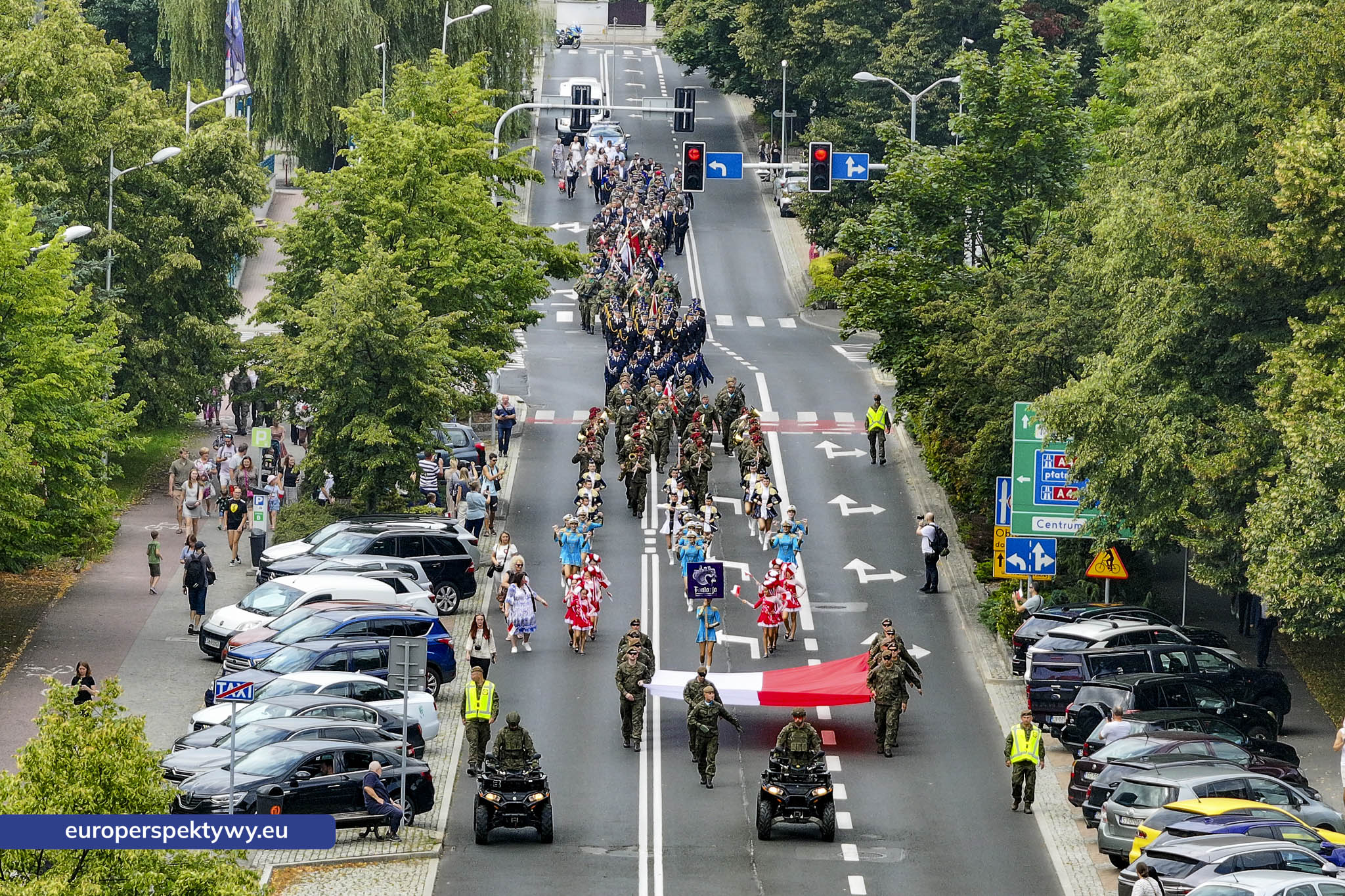 default Europerspektywy Wojewódzkie Obchody Święta Wojska Polskiego w Katowicach – defilada, apel i piknik militarny