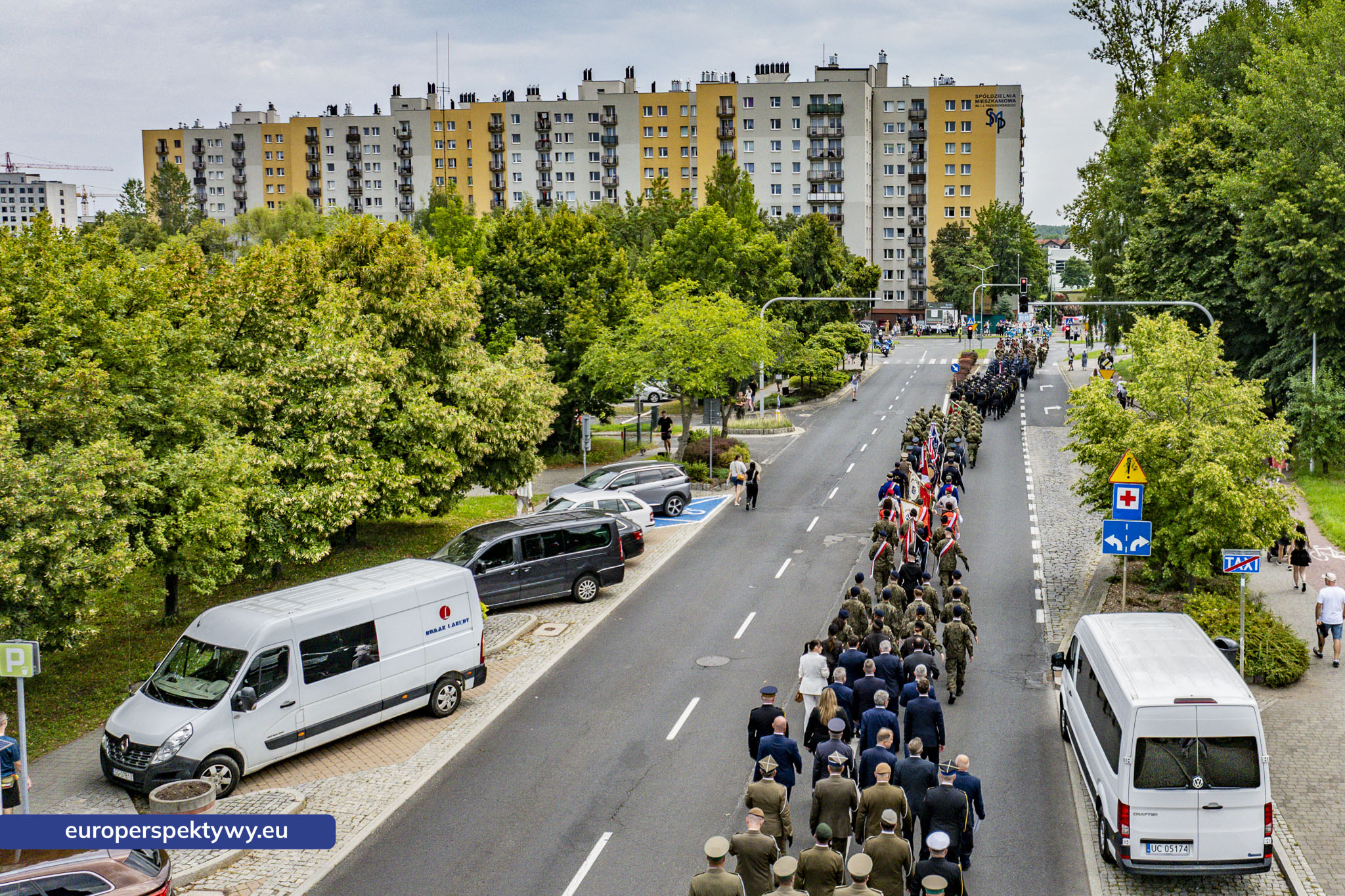 default Europerspektywy Wojewódzkie Obchody Święta Wojska Polskiego w Katowicach – defilada, apel i piknik militarny
