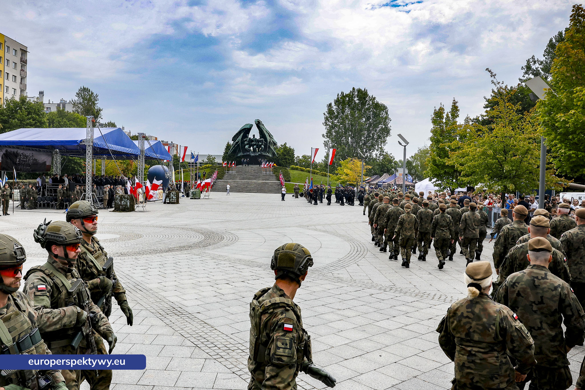 Europerspektywy-74 Europerspektywy Wojewódzkie Obchody Święta Wojska Polskiego w Katowicach – defilada, apel i piknik militarny