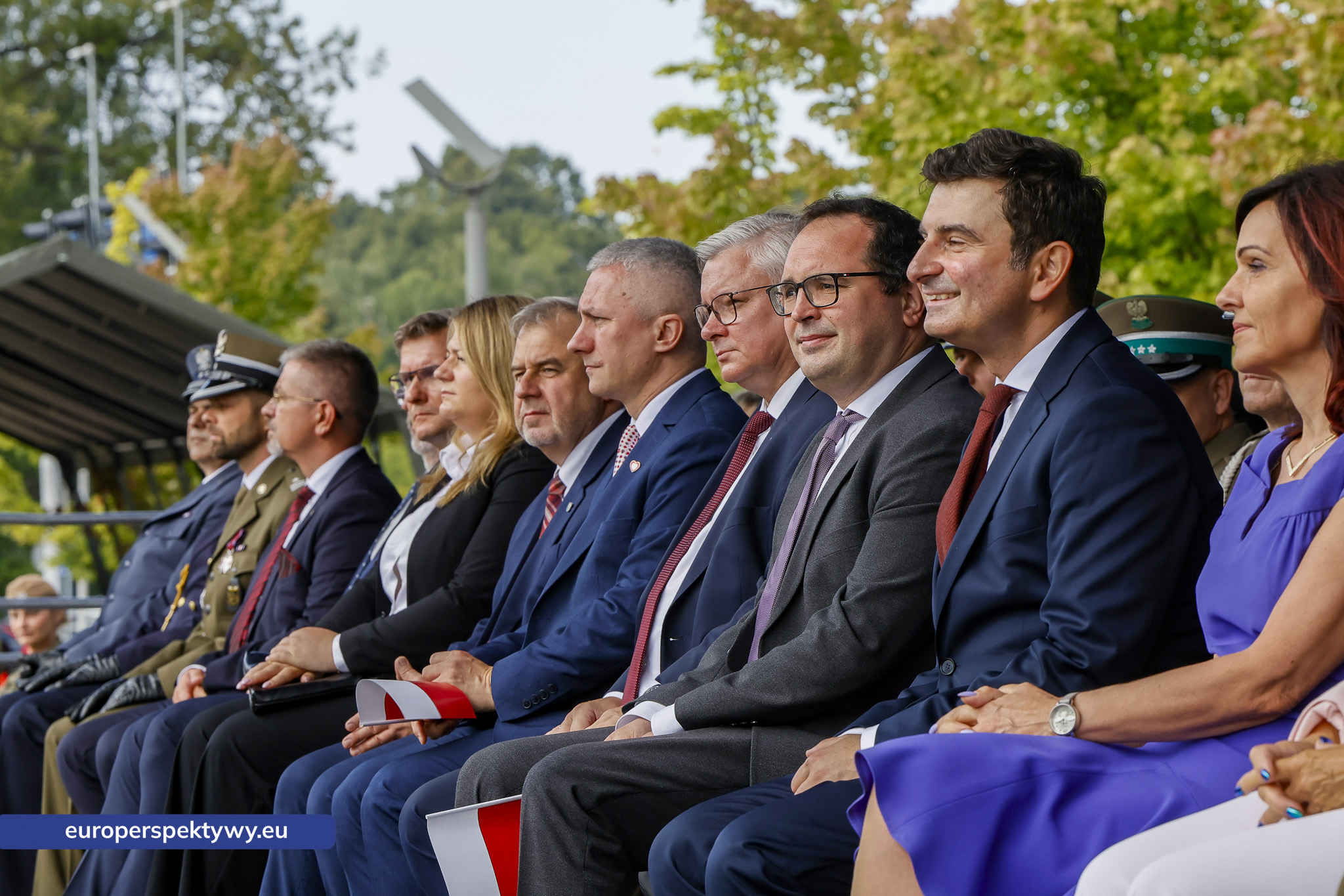 Europerspektywy Wojewódzkie Obchody Święta Wojska Polskiego w Katowicach – defilada, apel i piknik militarny
