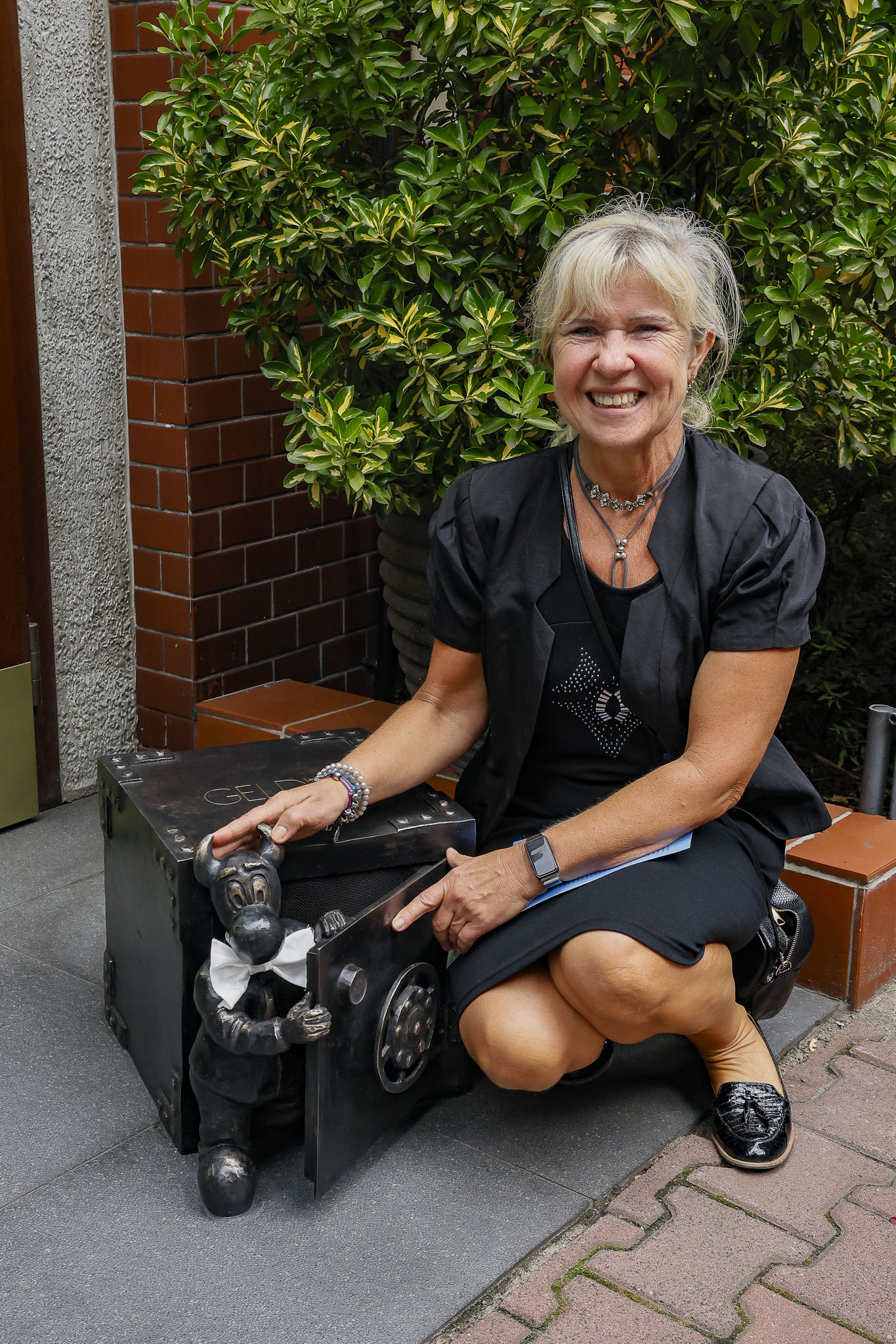 Bank Spółdzielczy Bebok - Europerspektywy-35 Europerspektywy Śląski Bank Spółdzielczy "Silesia" - odsłonięcie beboka Geldusia