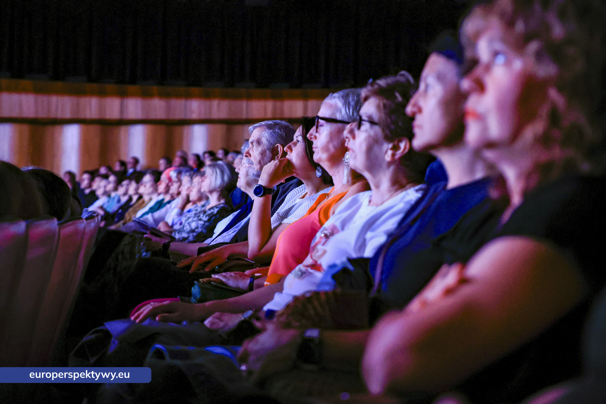 Gala Regionalnego Kongresu Kobiet Podbeskidzia 2025 Europerspektywy XIV Kongres Kobiet Podbeskidzia: „Wszechświat Kobiet” pełen inspiracji i wyróżnień