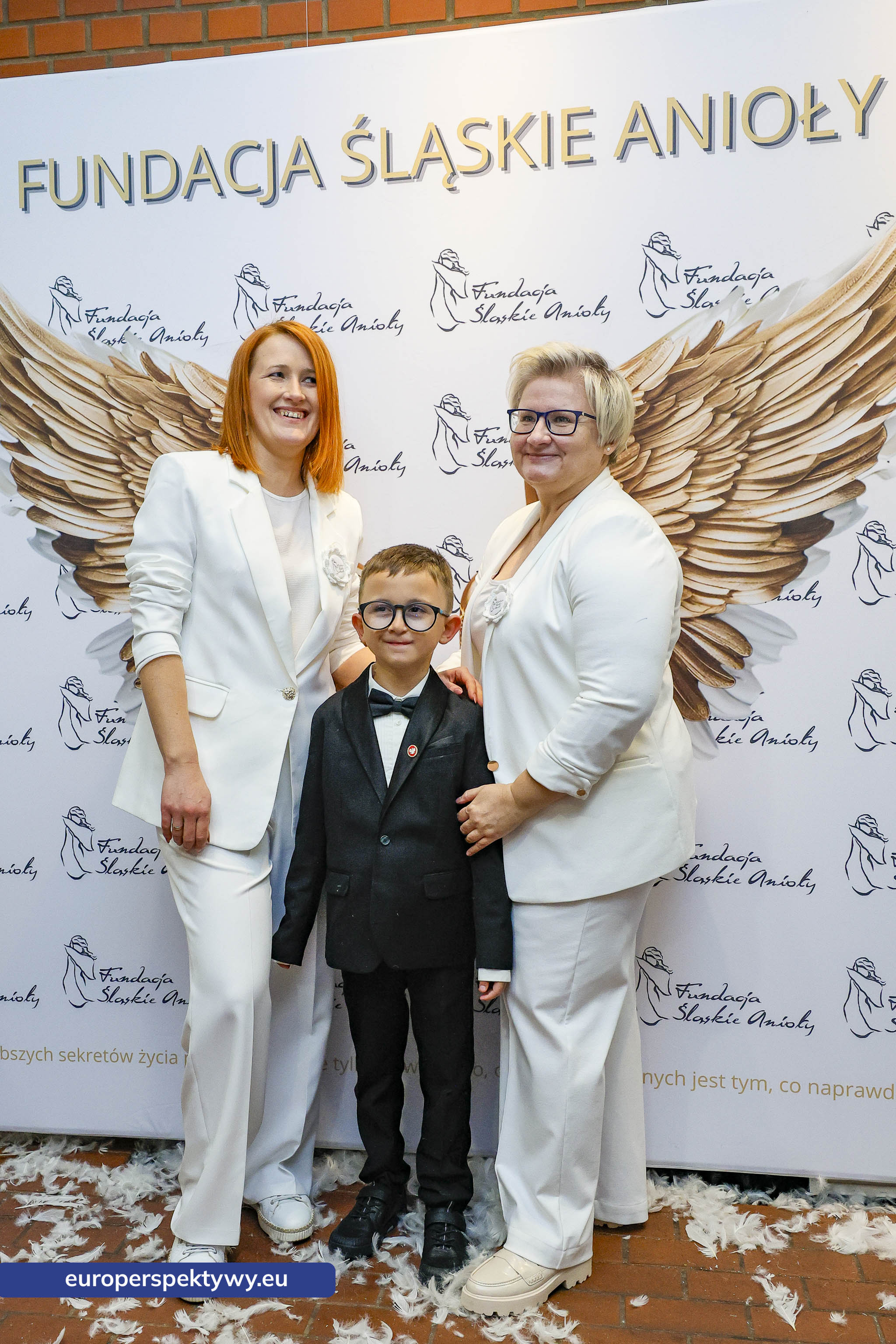 20 - Lecie Fundacji Śląskie Anioły-100 Europerspektywy Fundacja Śląskie Anioły: 20 lat dobra, empatii i zaangażowania