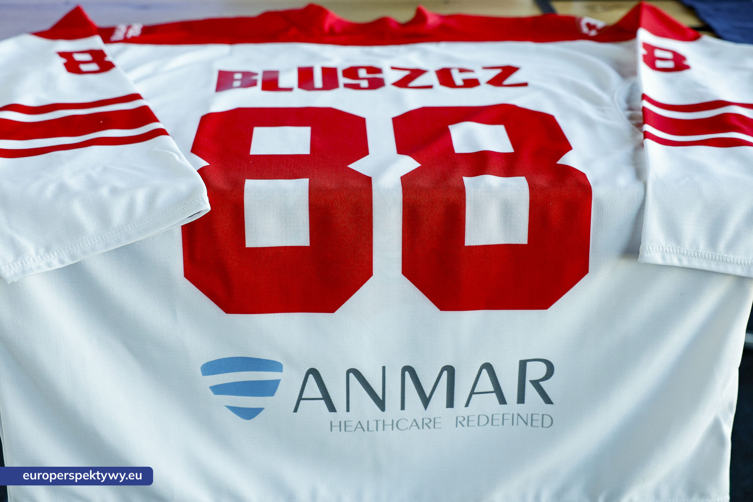 Anmar Umowa-1 Grupa Anmar wspiera reprezentację Polski w hokeju na lodzie