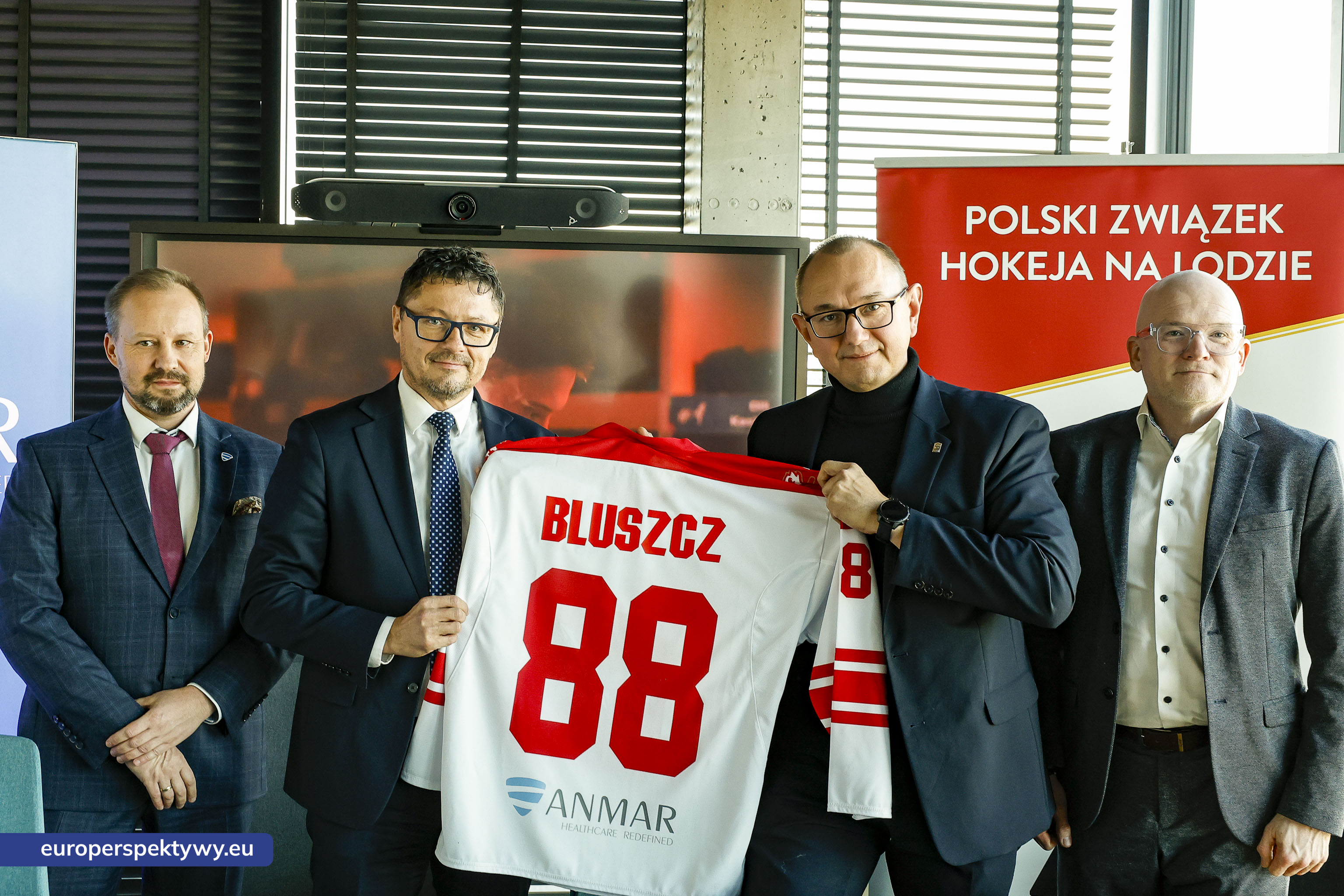 Anmar Umowa-19 Europerspektywy Grupa Anmar wspiera reprezentację Polski w hokeju na lodzie – od Tychów po Sosnowiec Cup