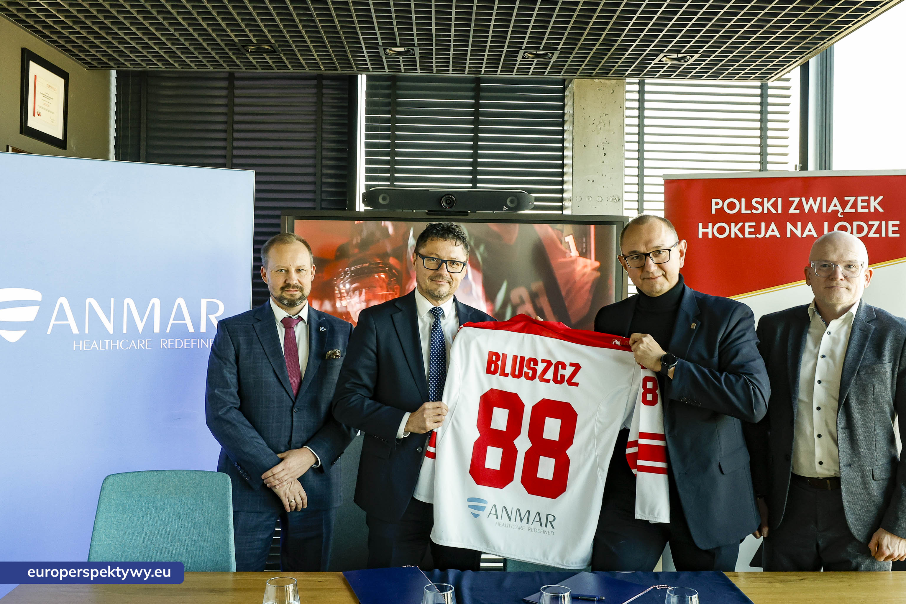 Anmar Umowa-20 Europerspektywy Grupa Anmar wspiera reprezentację Polski w hokeju na lodzie – od Tychów po Sosnowiec Cup