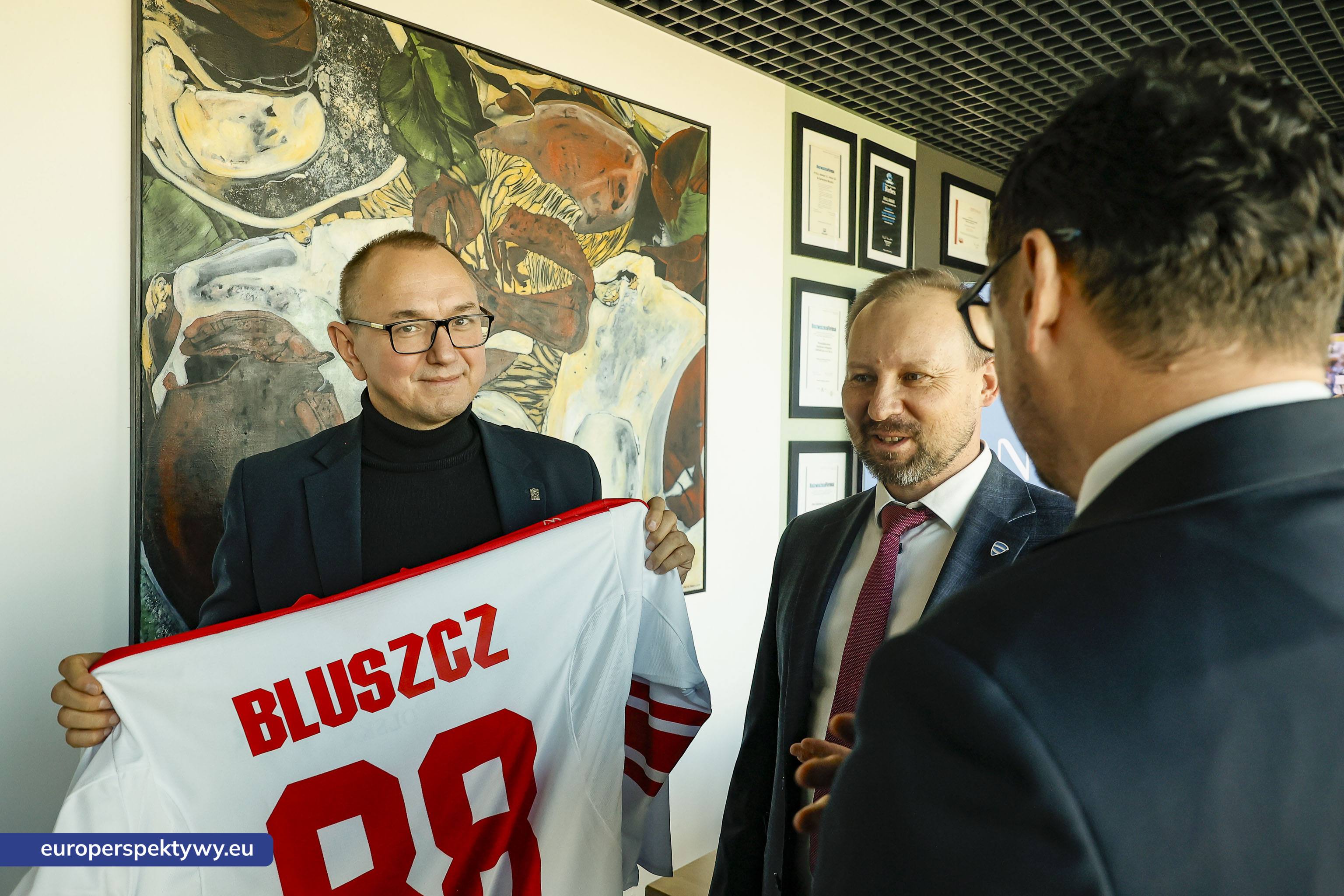 Anmar Umowa-24 Europerspektywy Grupa Anmar wspiera reprezentację Polski w hokeju na lodzie – od Tychów po Sosnowiec Cup