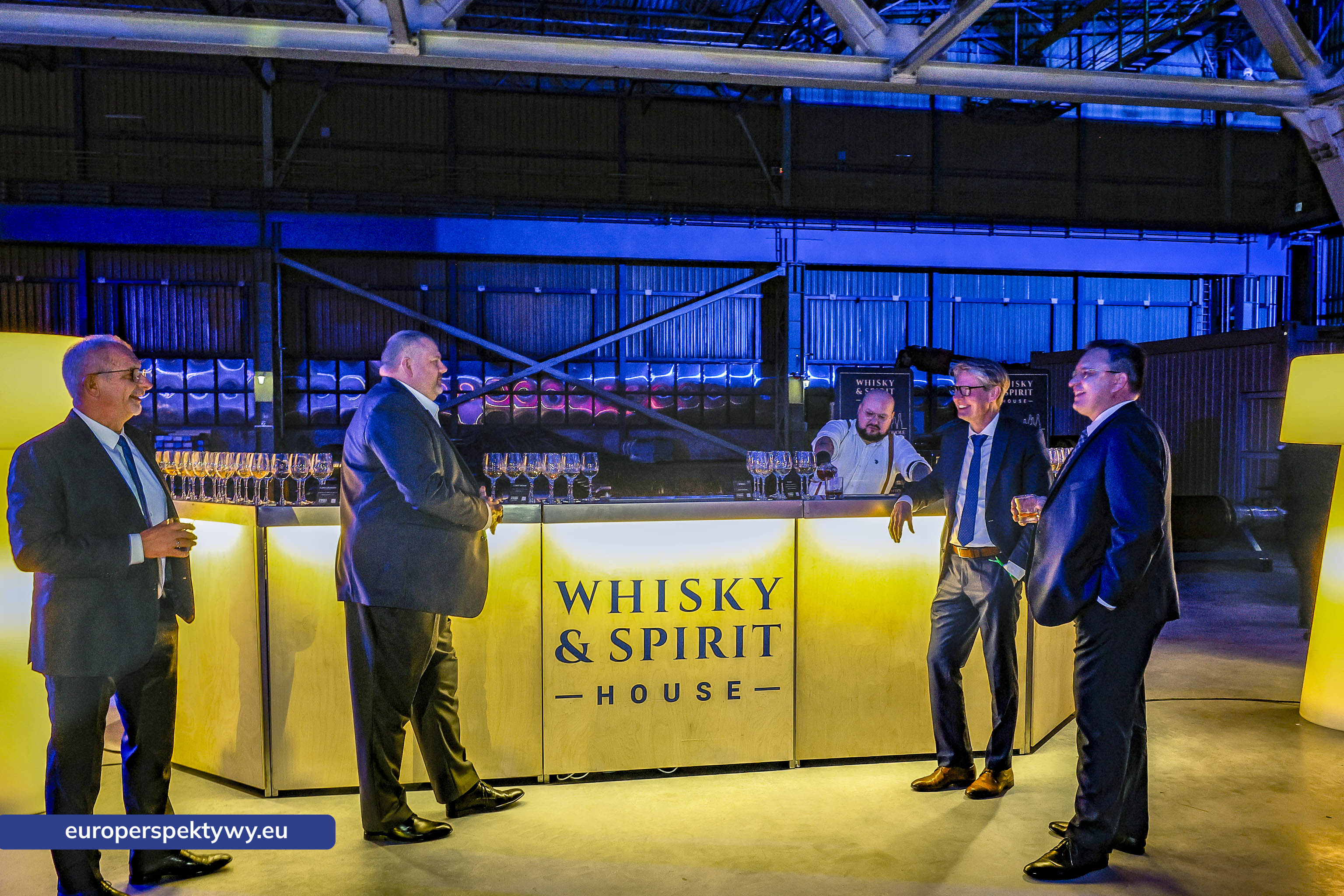 Europerspektywy Nowoczesna walcownia Cognor SA Oddział Ferrostal w Siemianowicach Śląskich już otwarta