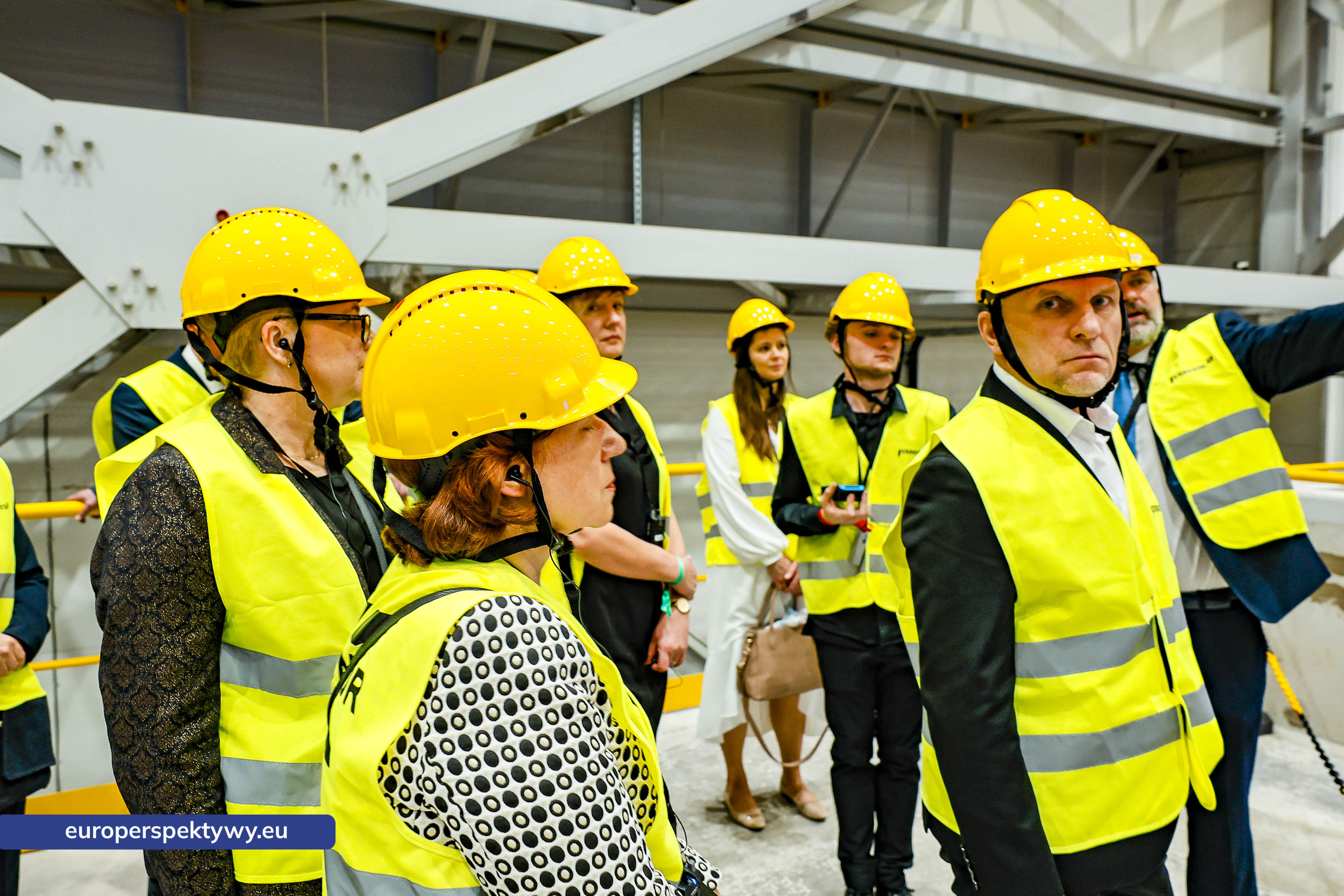 Europerspektywy Nowoczesna walcownia Cognor SA Oddział Ferrostal w Siemianowicach Śląskich już otwarta