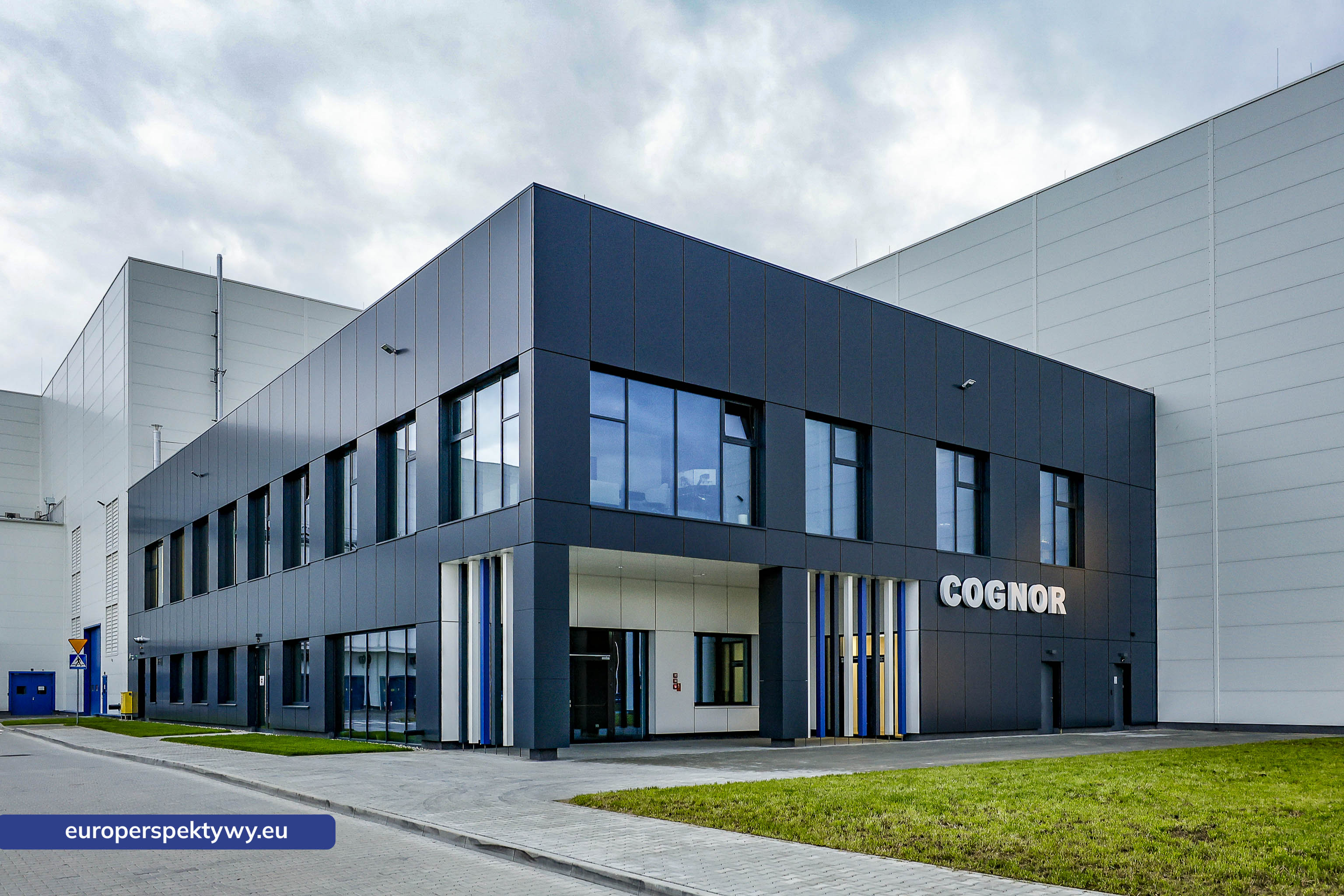 Europerspektywy Nowoczesna walcownia Cognor SA Oddział Ferrostal w Siemianowicach Śląskich już otwarta