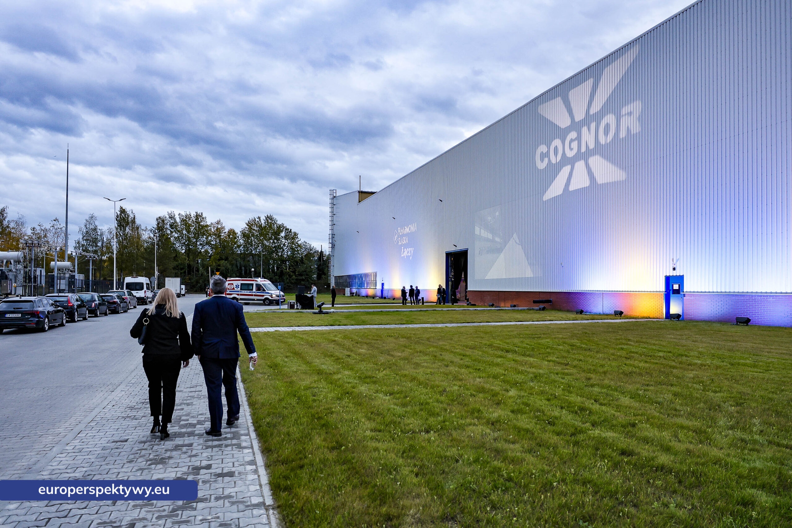 Europerspektywy Nowoczesna walcownia Cognor SA Oddział Ferrostal w Siemianowicach Śląskich już otwarta