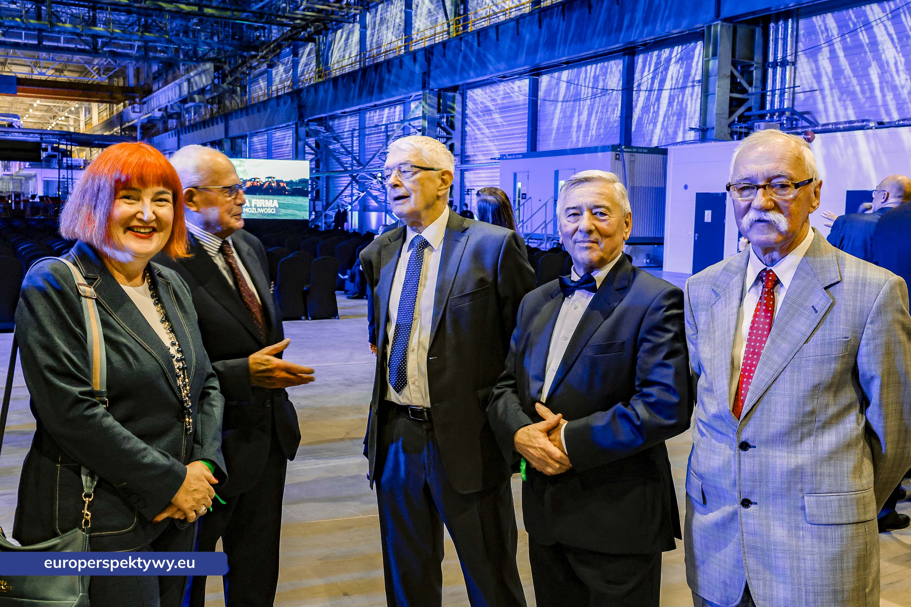 Europerspektywy Nowoczesna walcownia Cognor SA Oddział Ferrostal w Siemianowicach Śląskich już otwarta